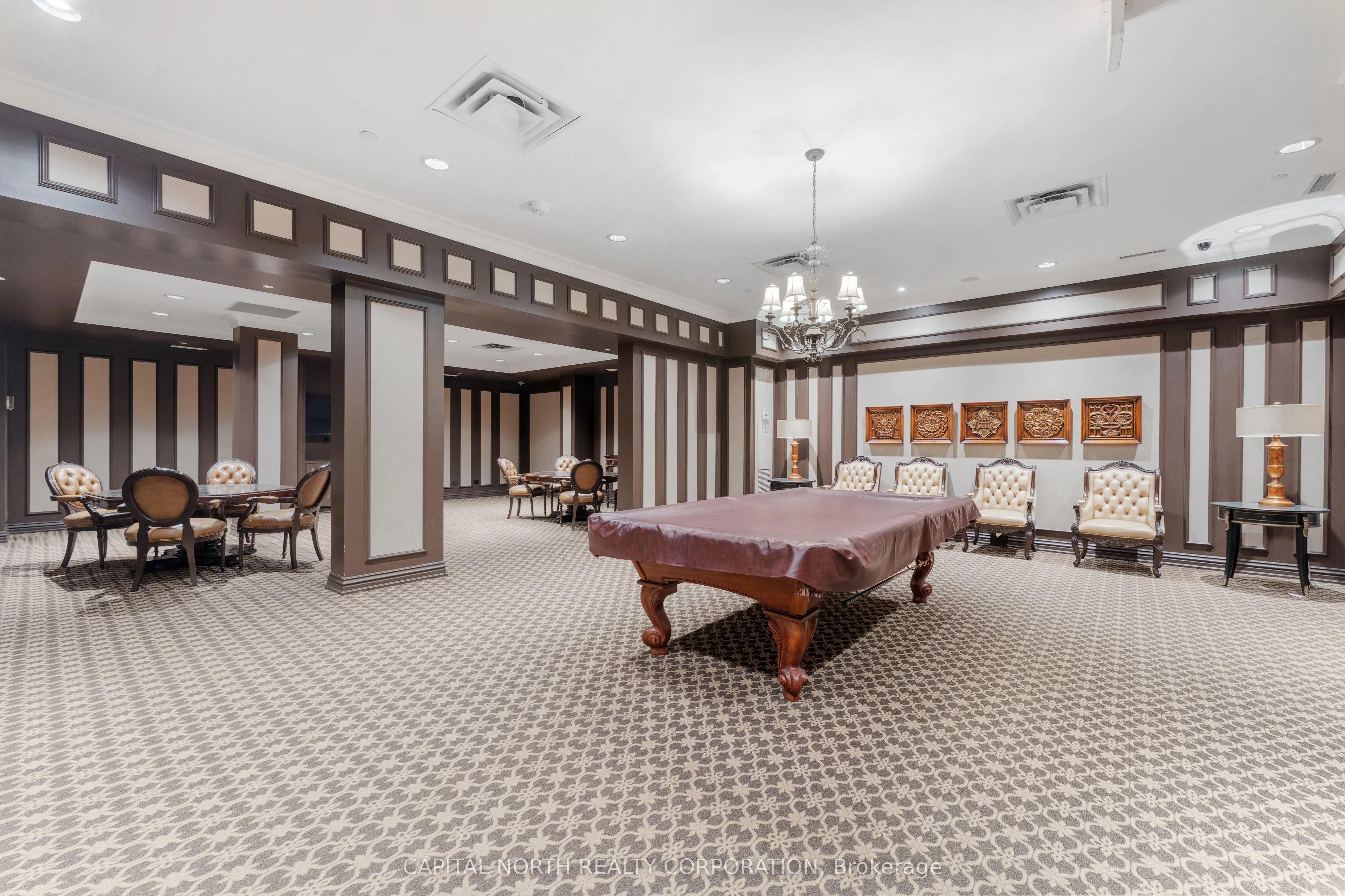 9245 Jane Street, #611