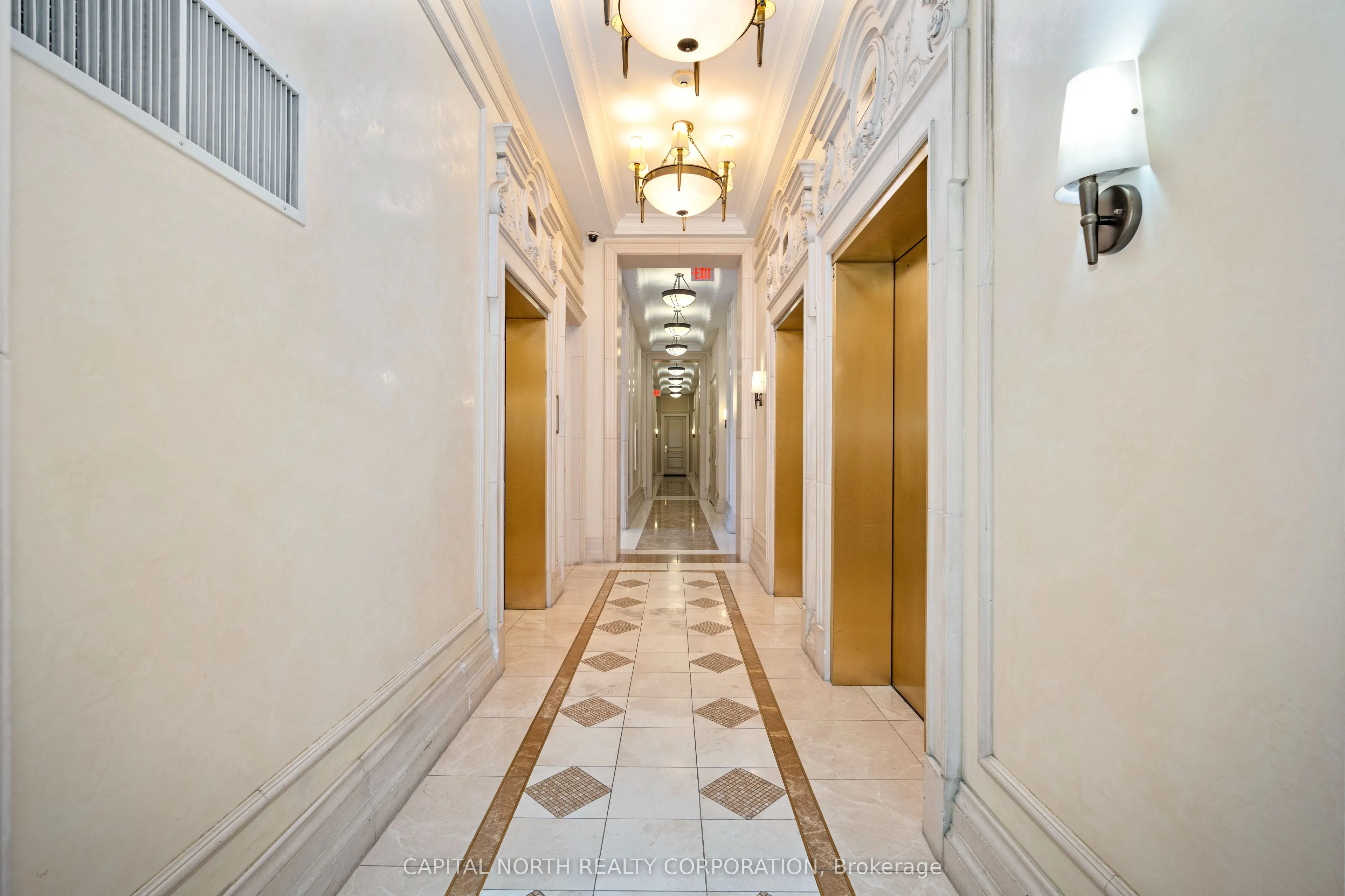 9245 Jane Street, #611