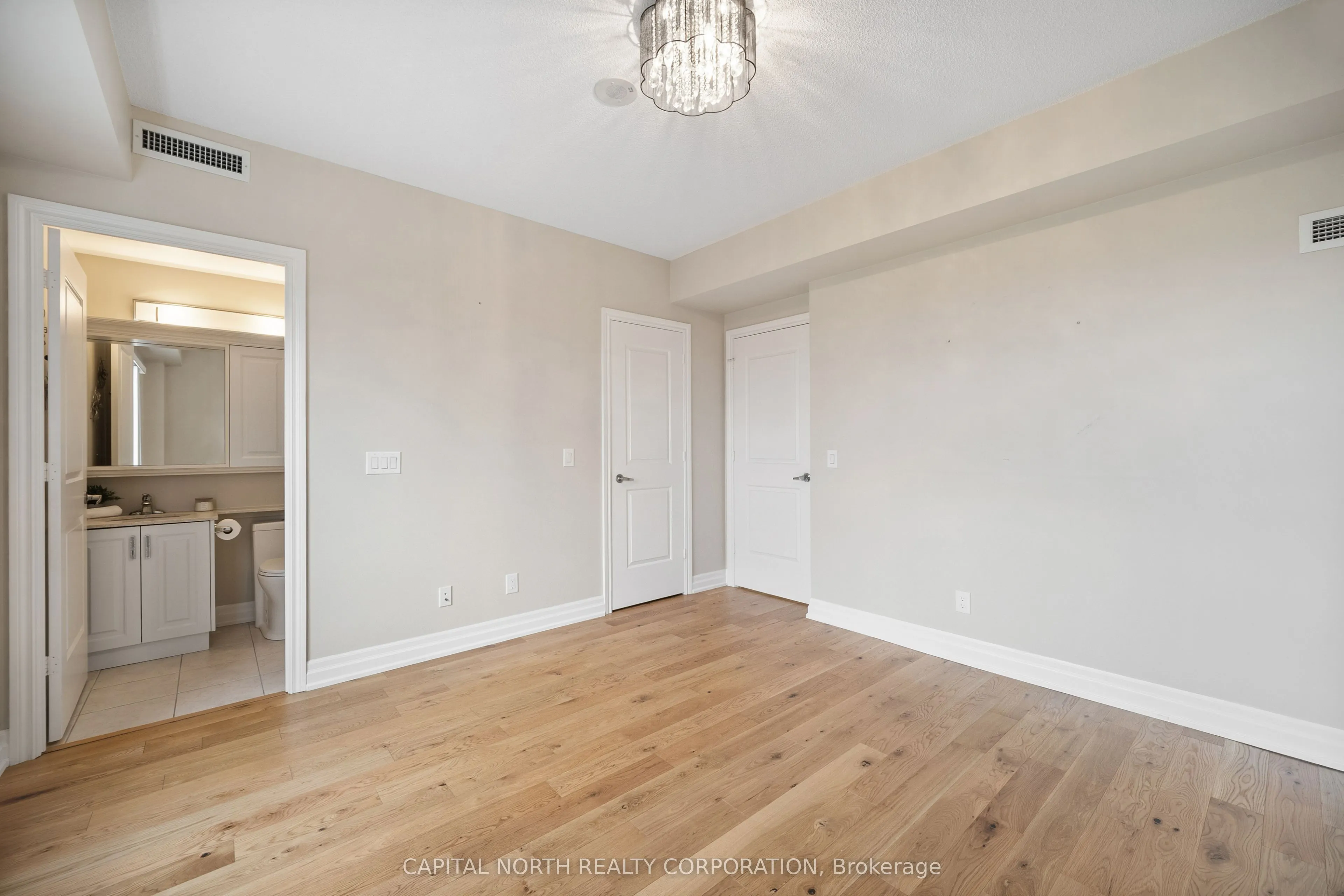 9245 Jane Street, #611