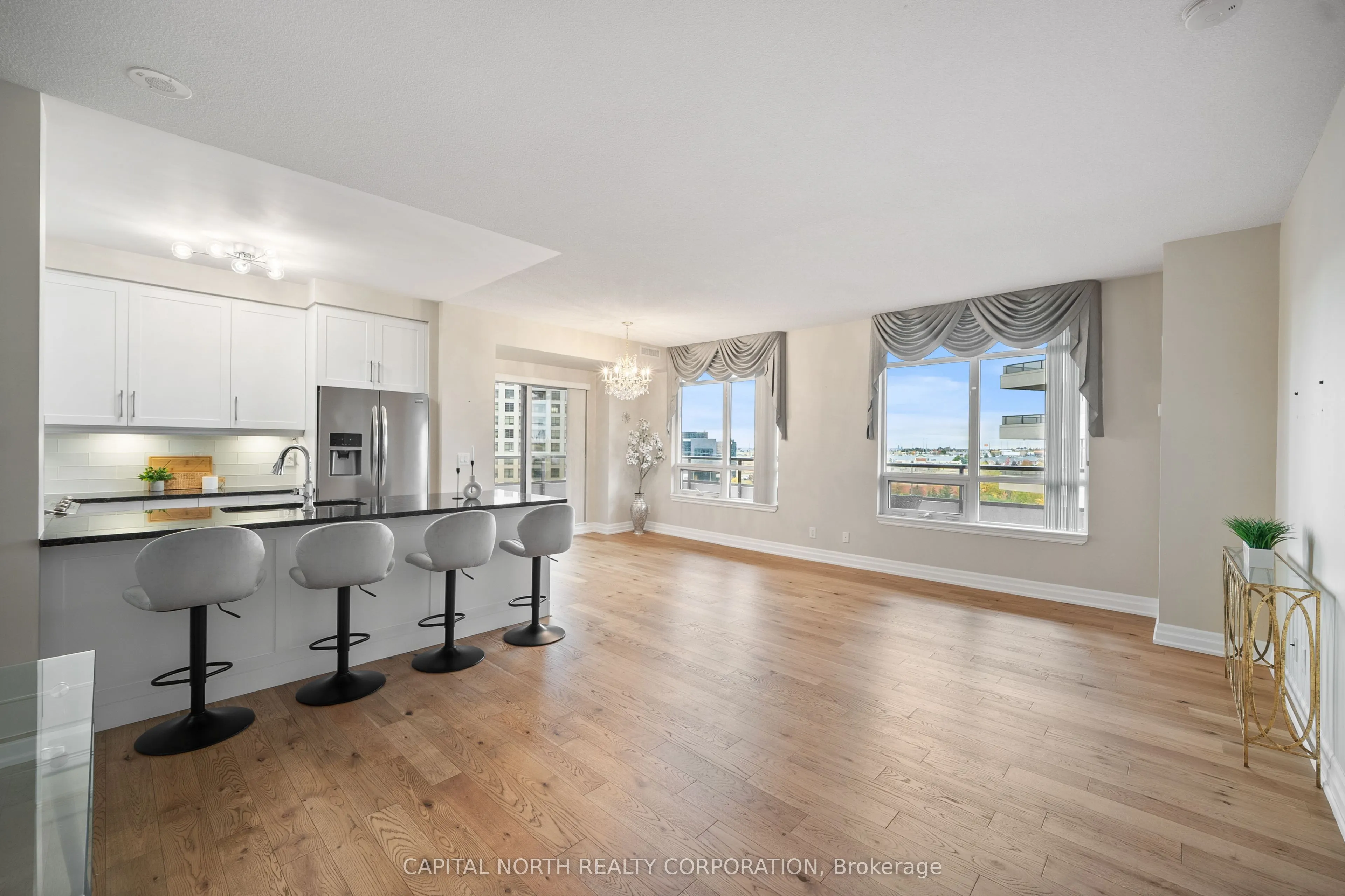 9245 Jane Street, #611