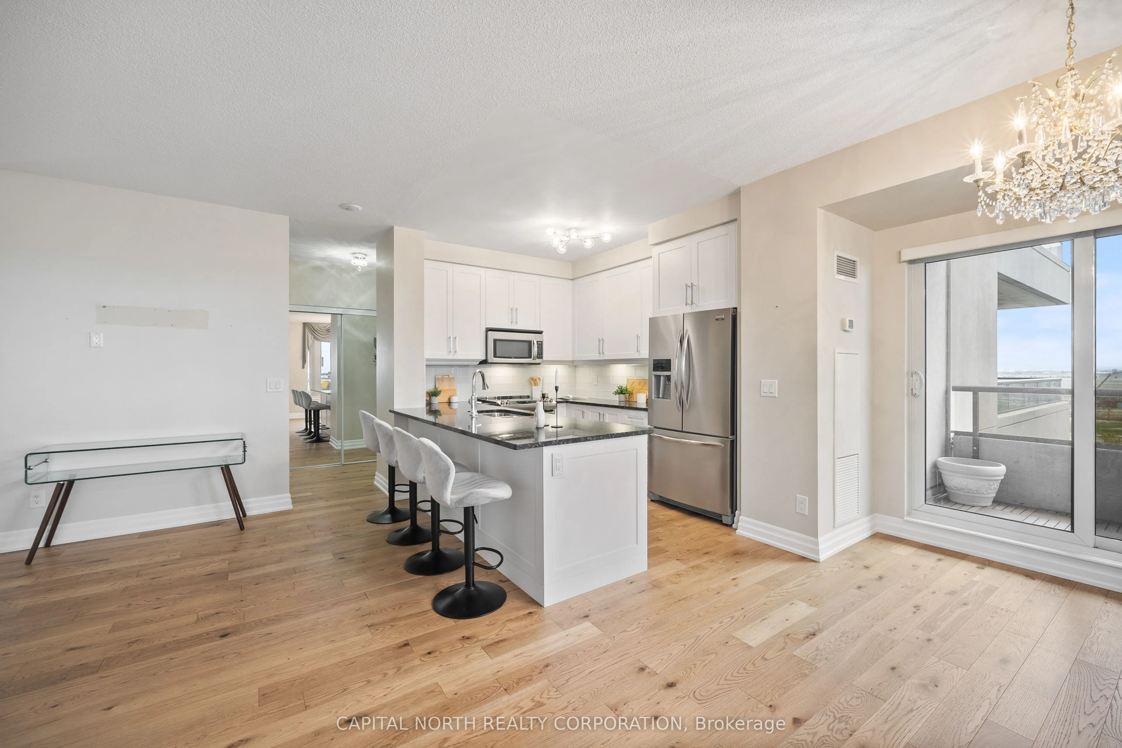 9245 Jane Street, #611