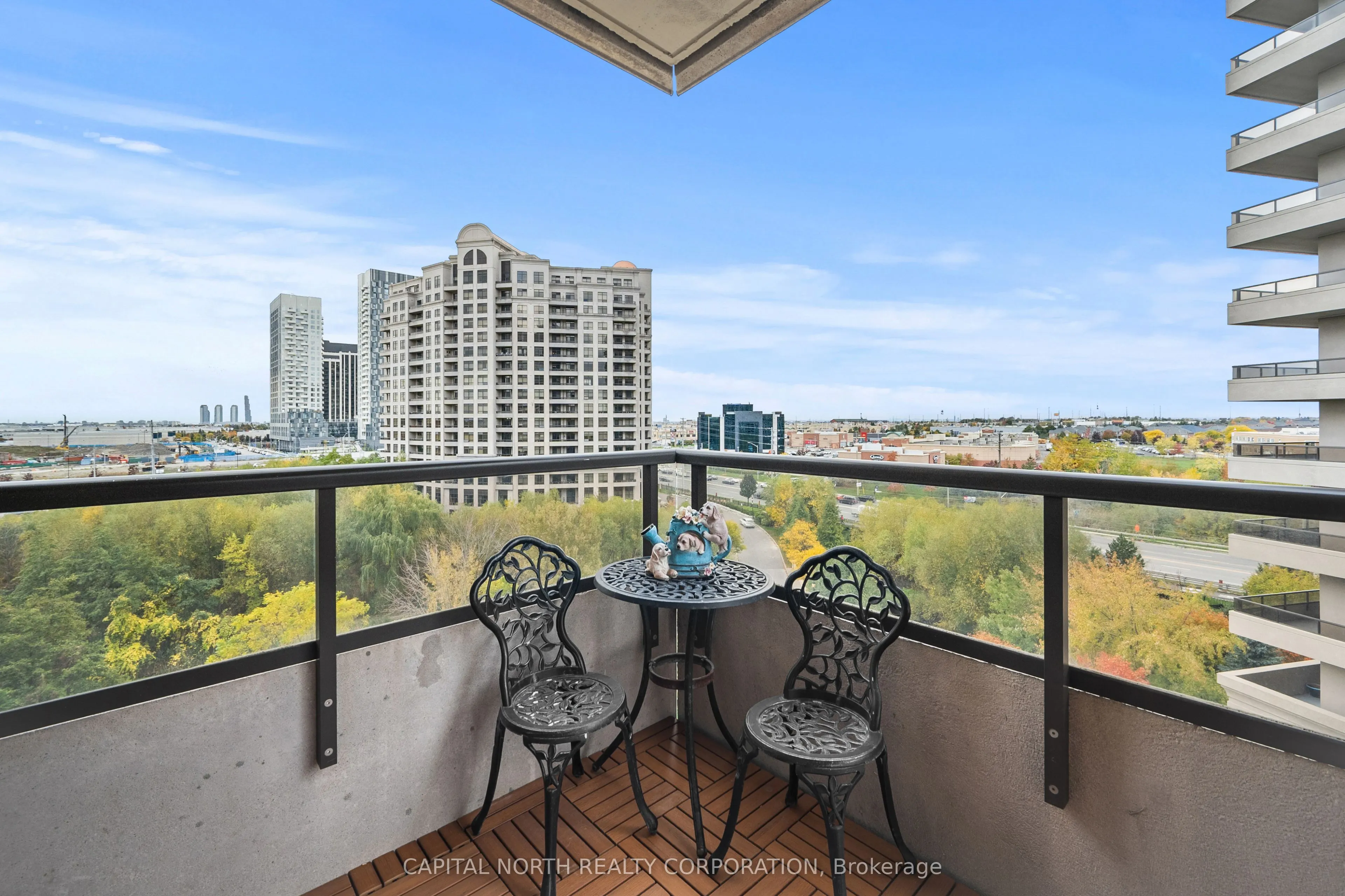 9245 Jane Street, #611