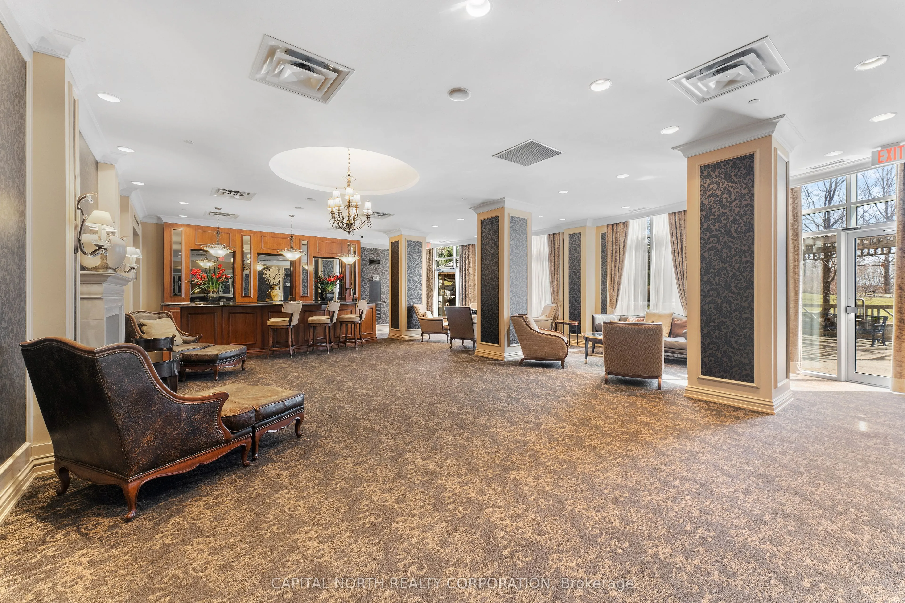 9245 Jane Street, #611