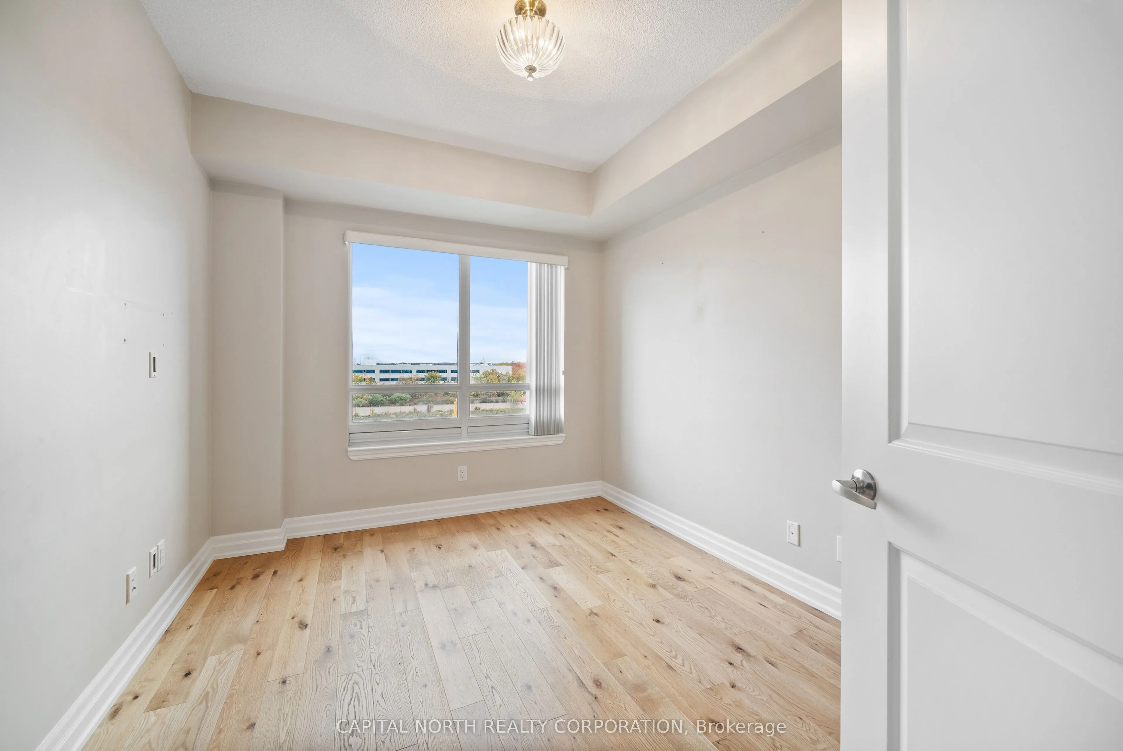 9245 Jane Street, #611