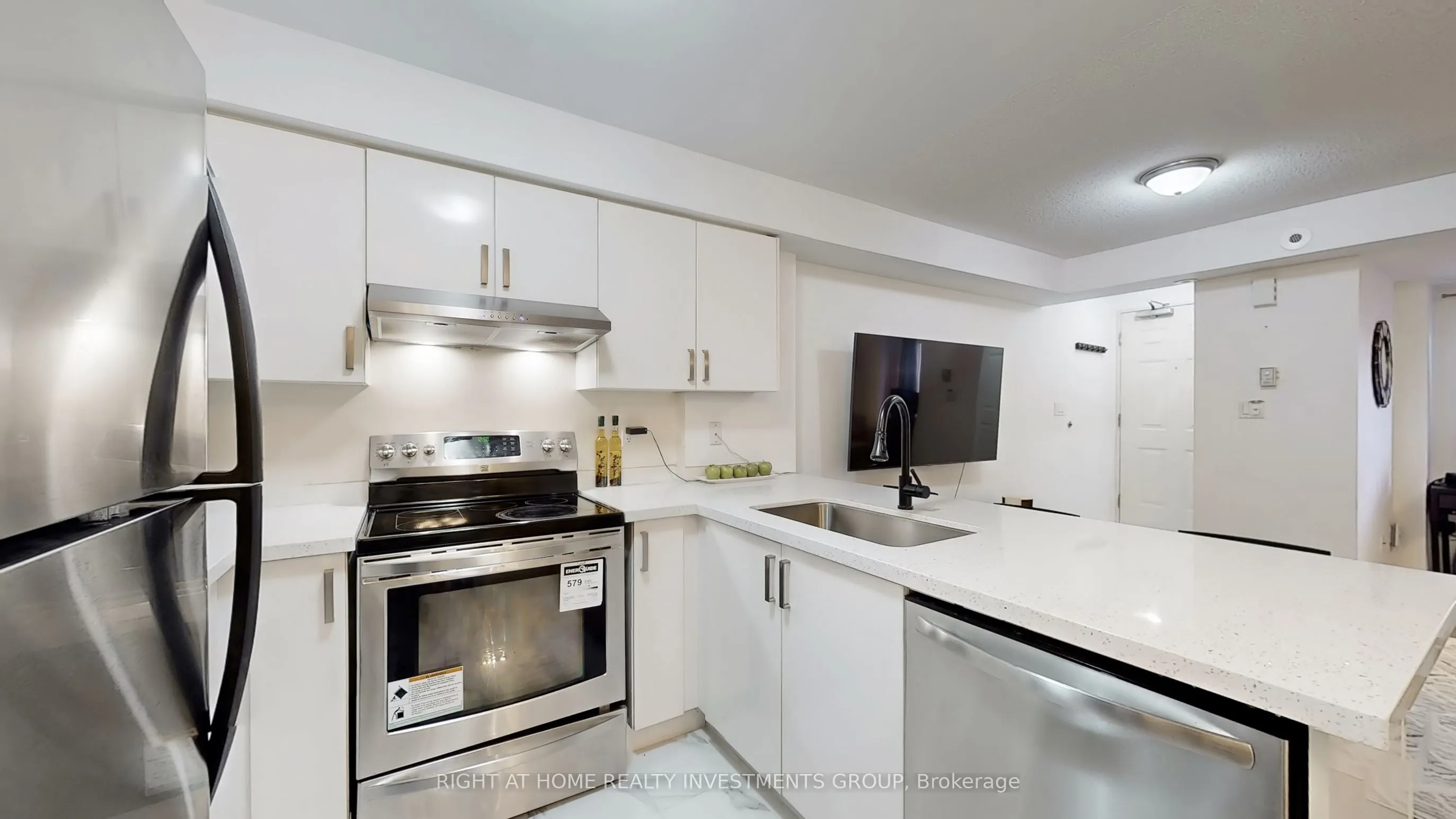 316 John Street, #118