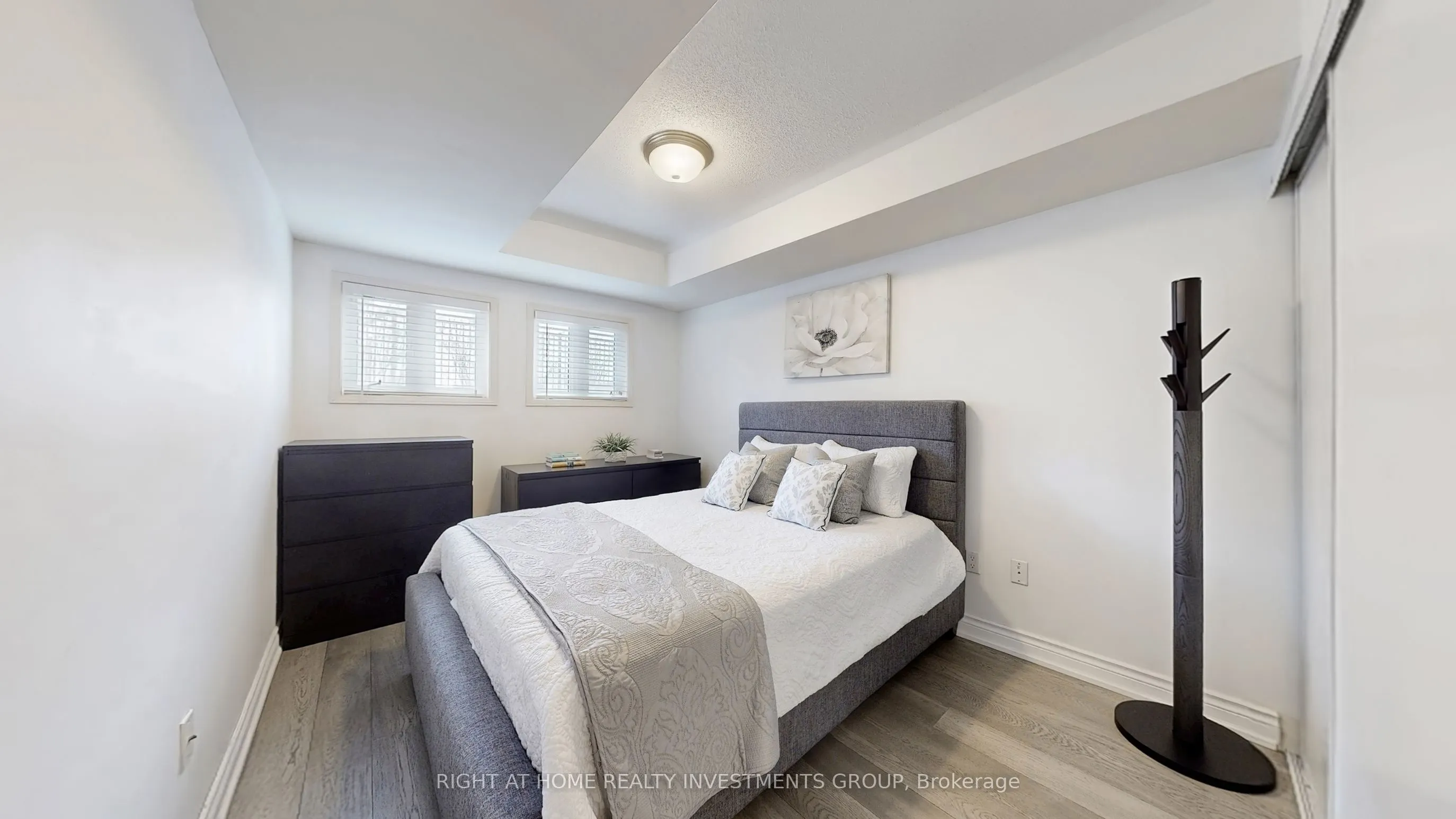 316 John Street, #118