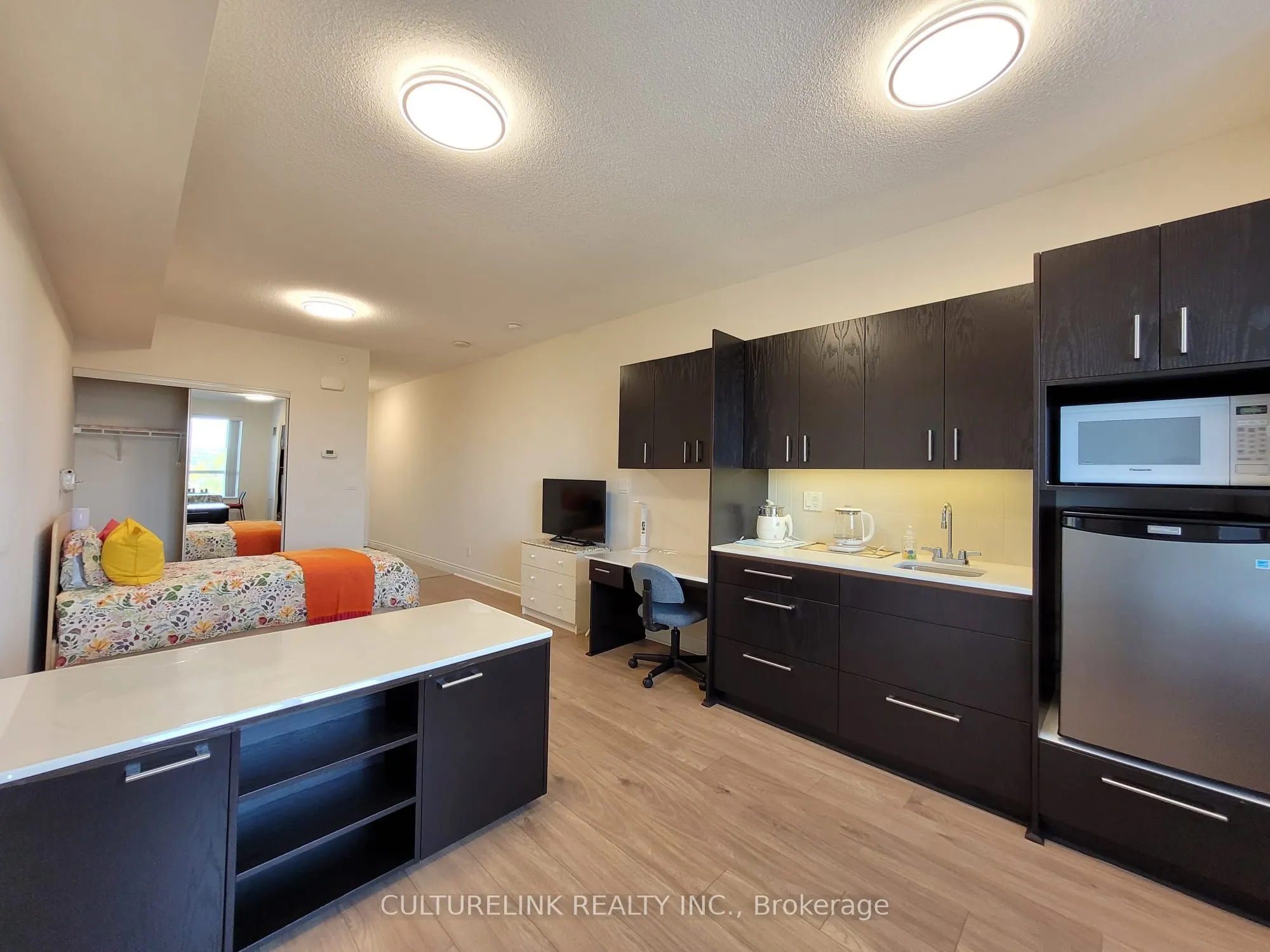 11211 Yonge Street, #633