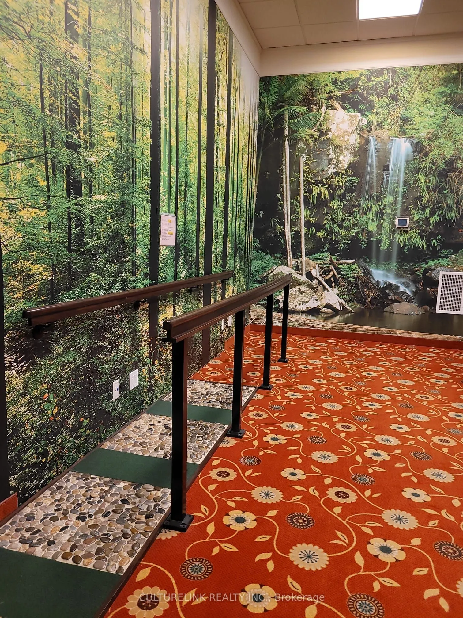 11211 Yonge Street, #633