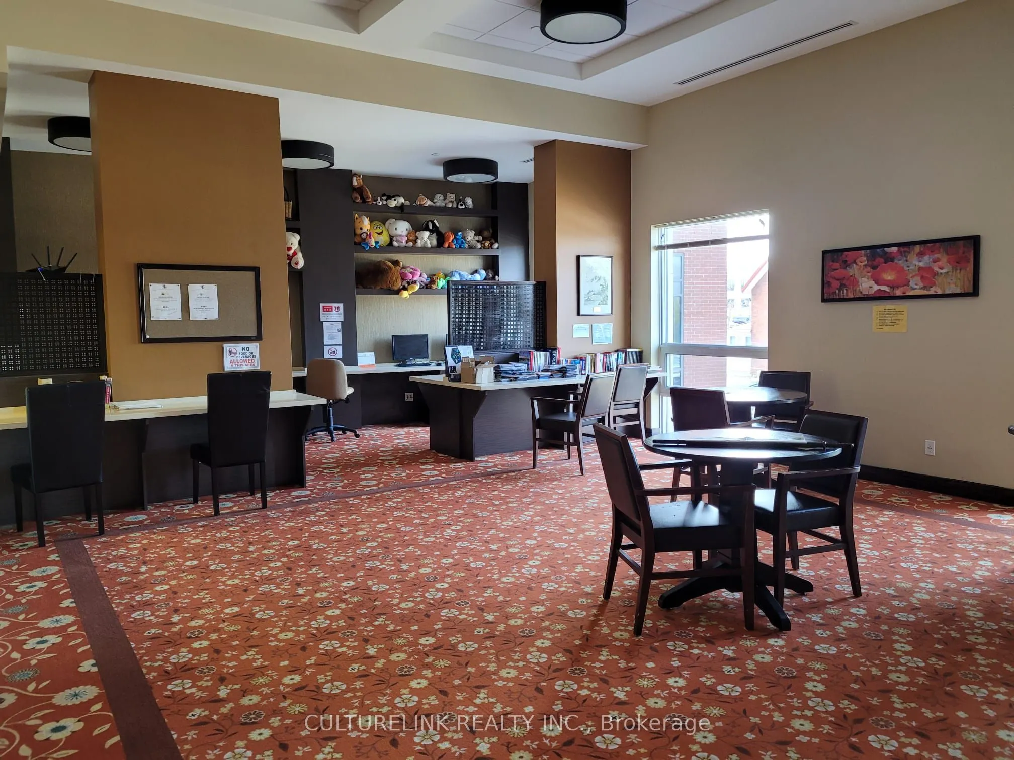 11211 Yonge Street, #633