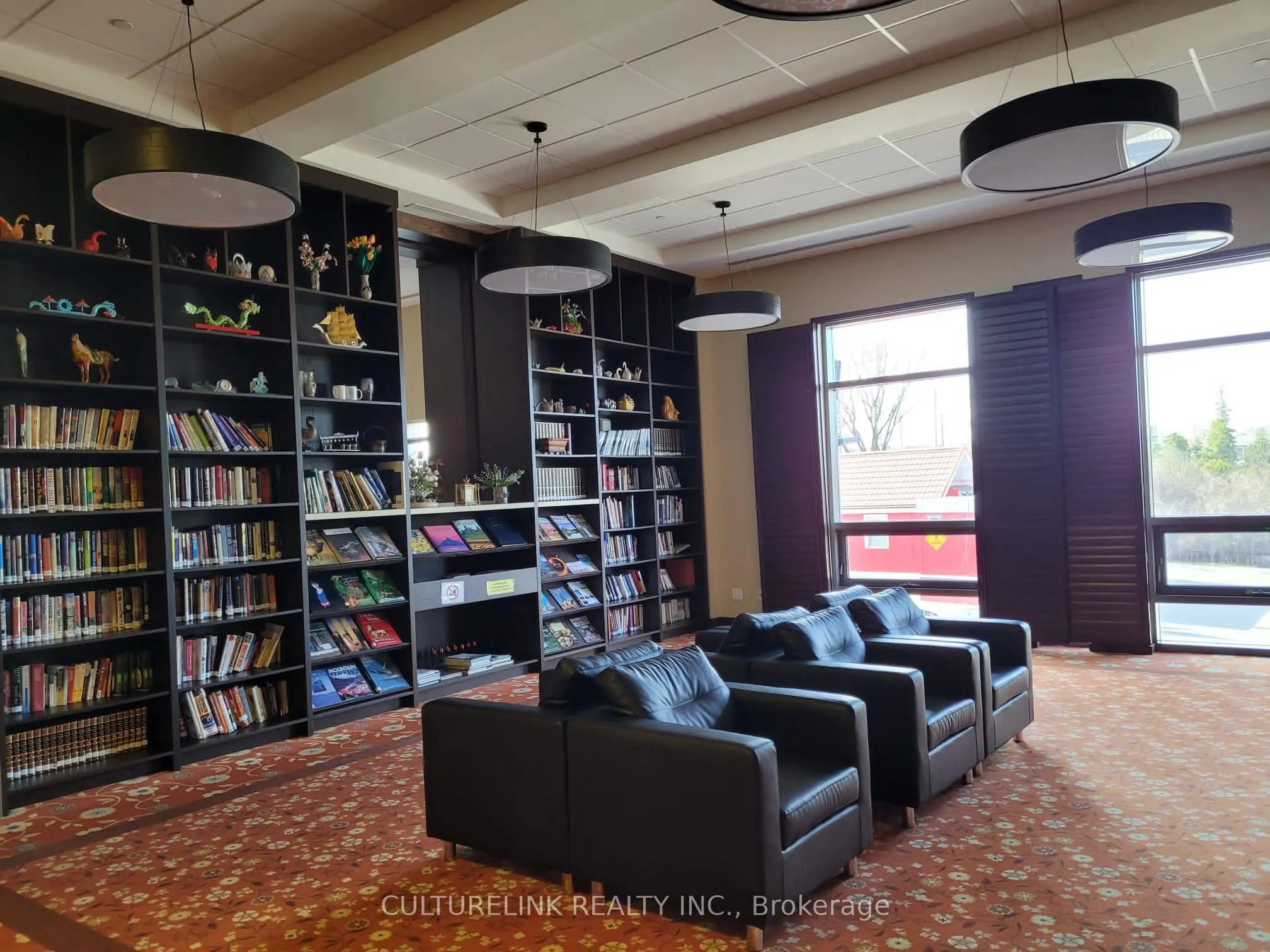 11211 Yonge Street, #633