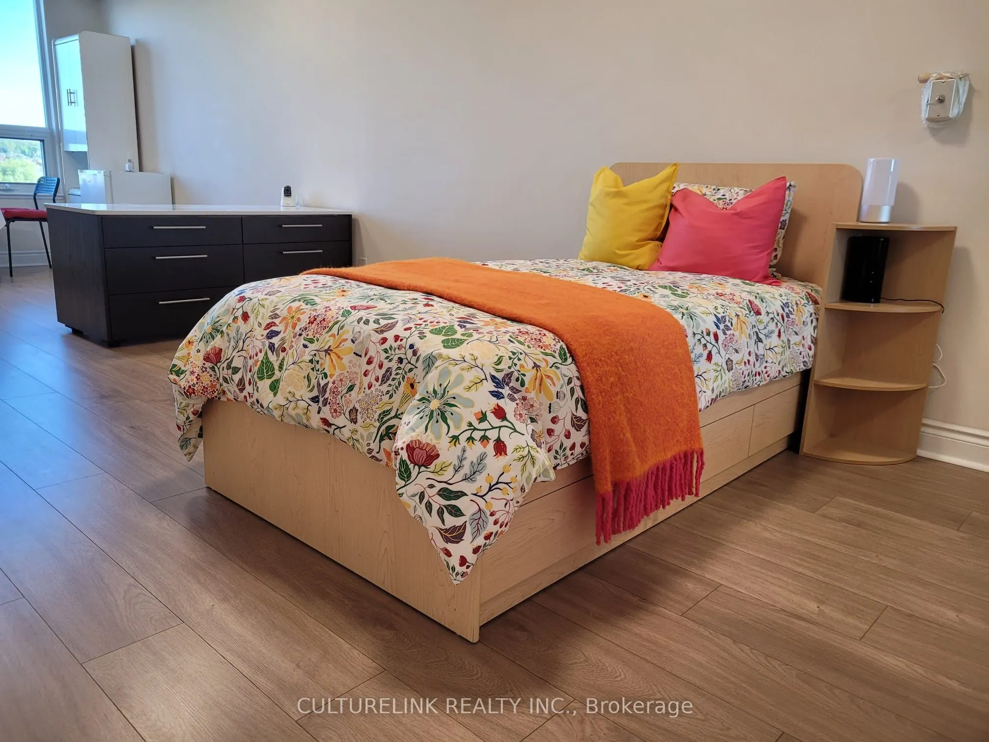 11211 Yonge Street, #633