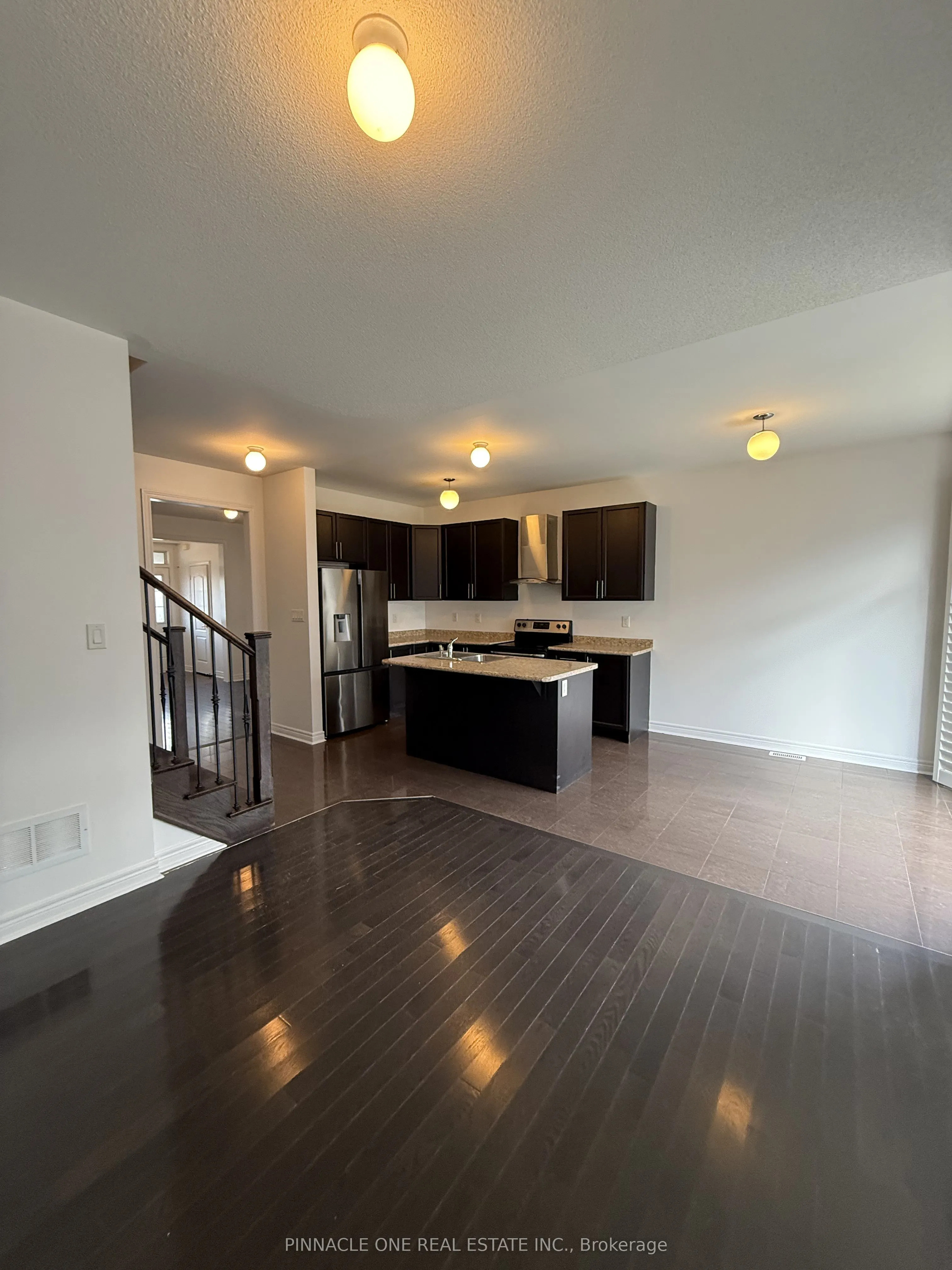 168 Durhamview Crescent