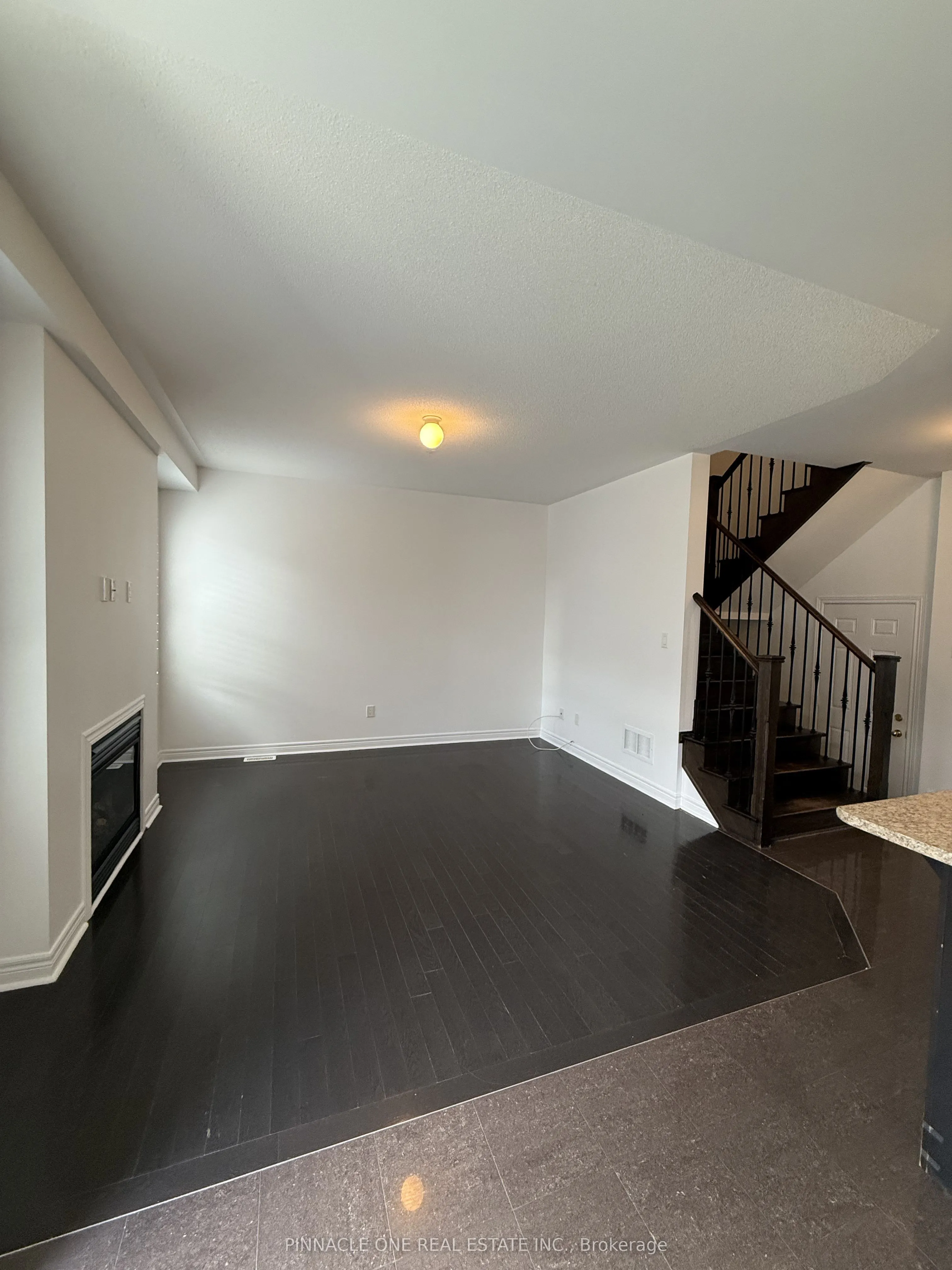 168 Durhamview Crescent