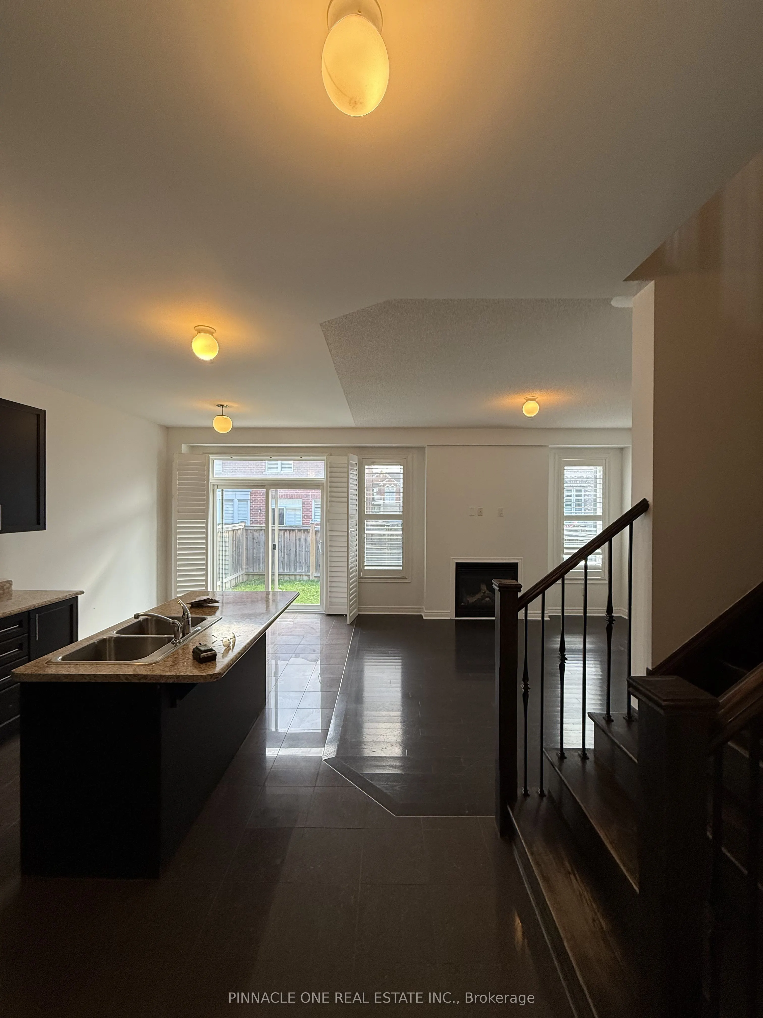 168 Durhamview Crescent