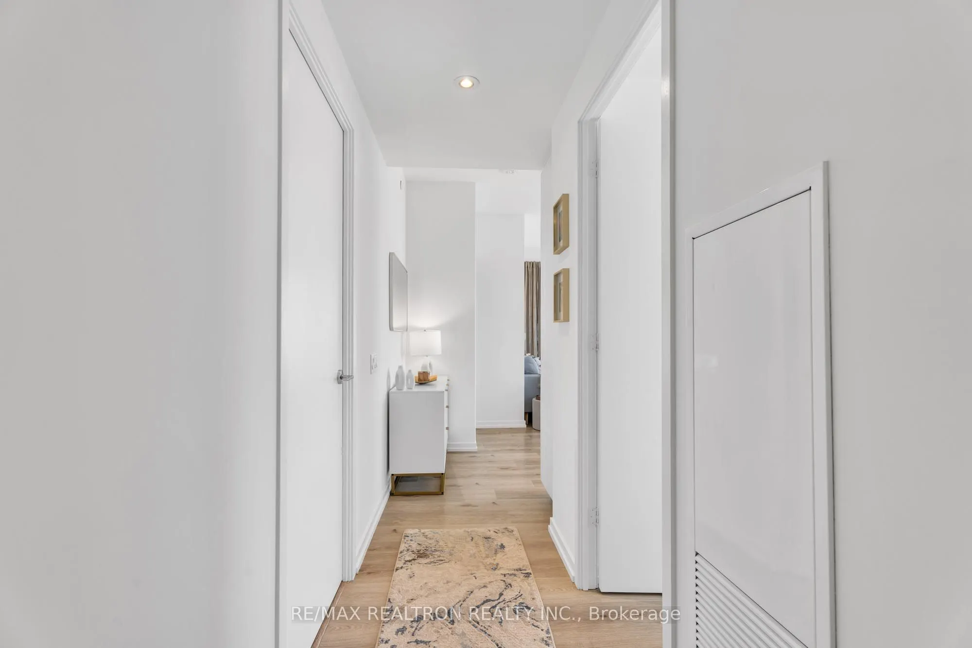 7890 Jane Street, #3806