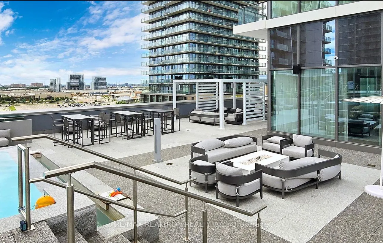 7890 Jane Street, #3806