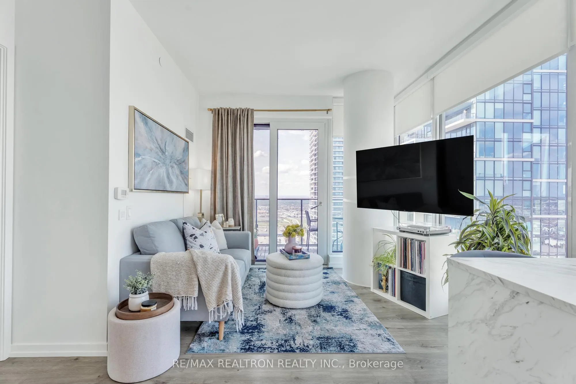 7890 Jane Street, #3806