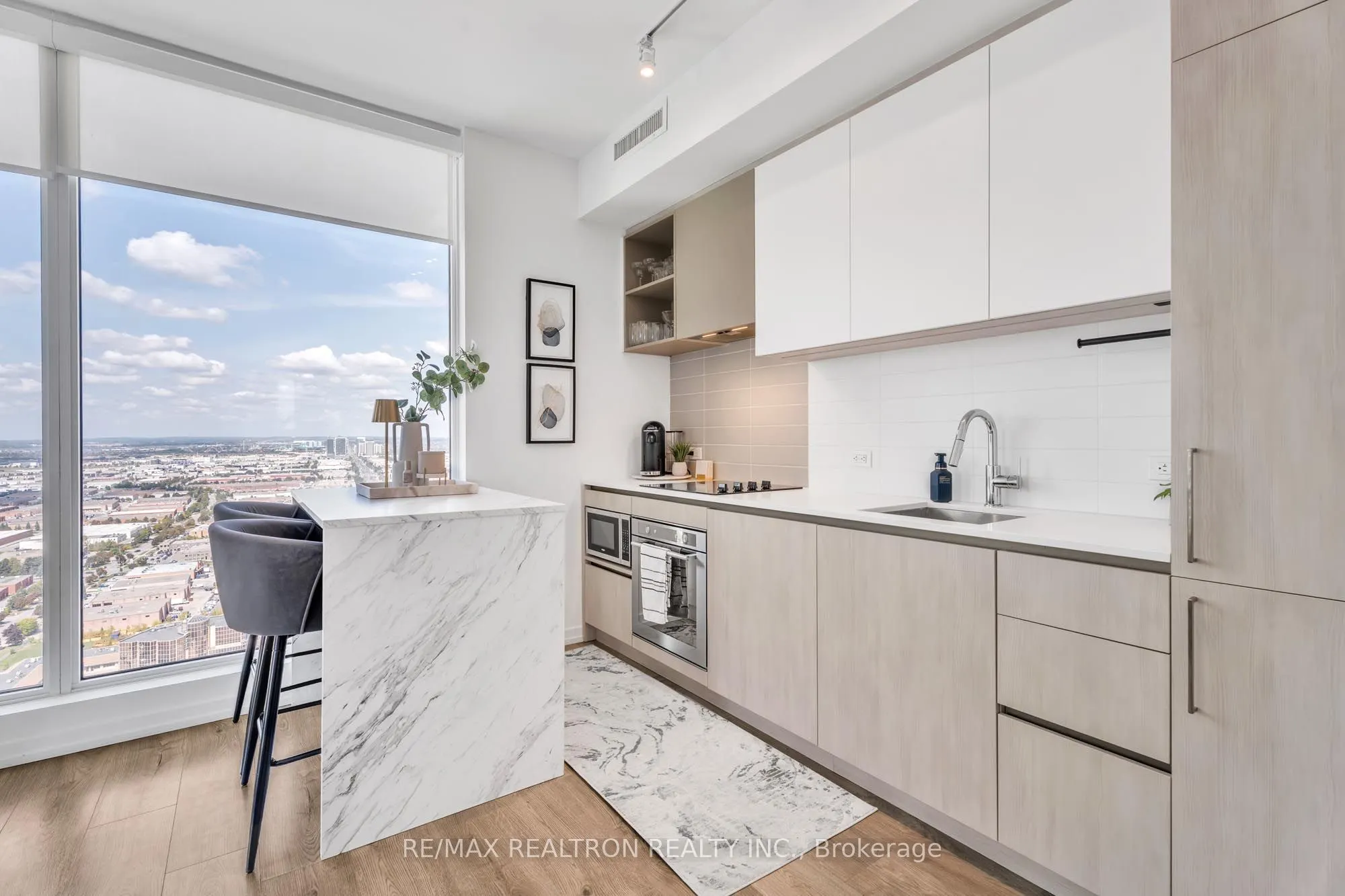 7890 Jane Street, #3806