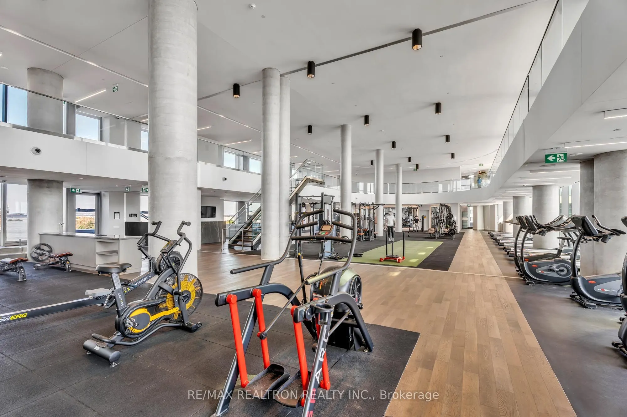 7890 Jane Street, #3806