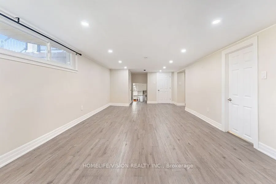 162 Queen Street, #Basement