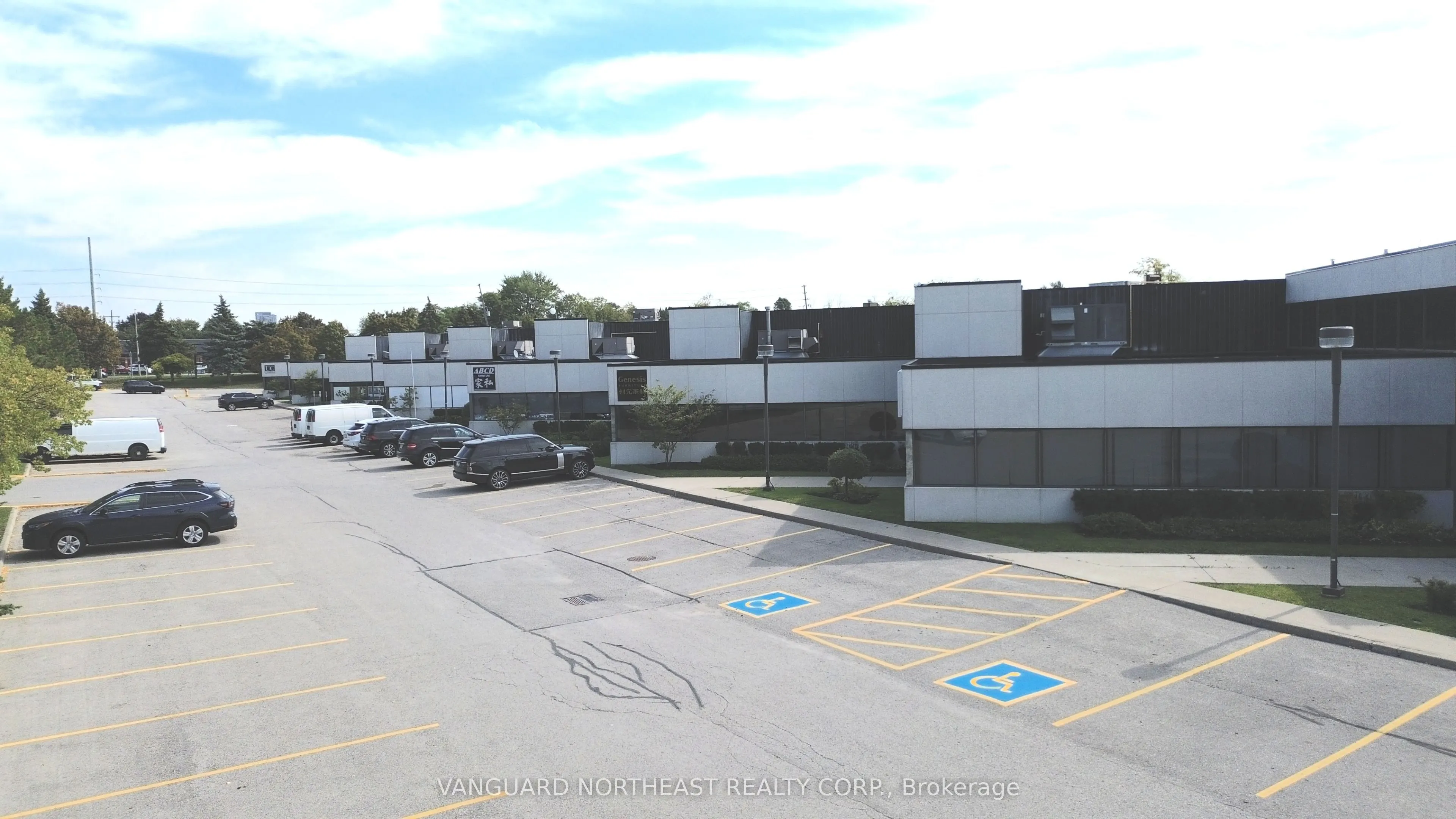 7100 Warden Avenue, #8