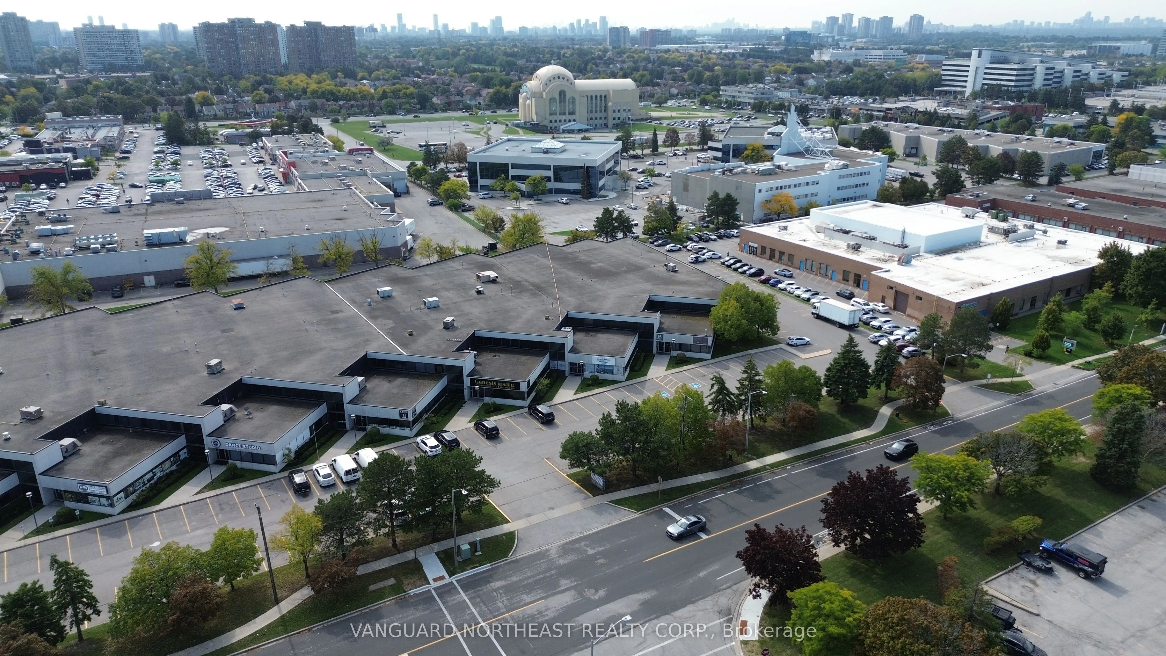 7100 Warden Avenue, #8