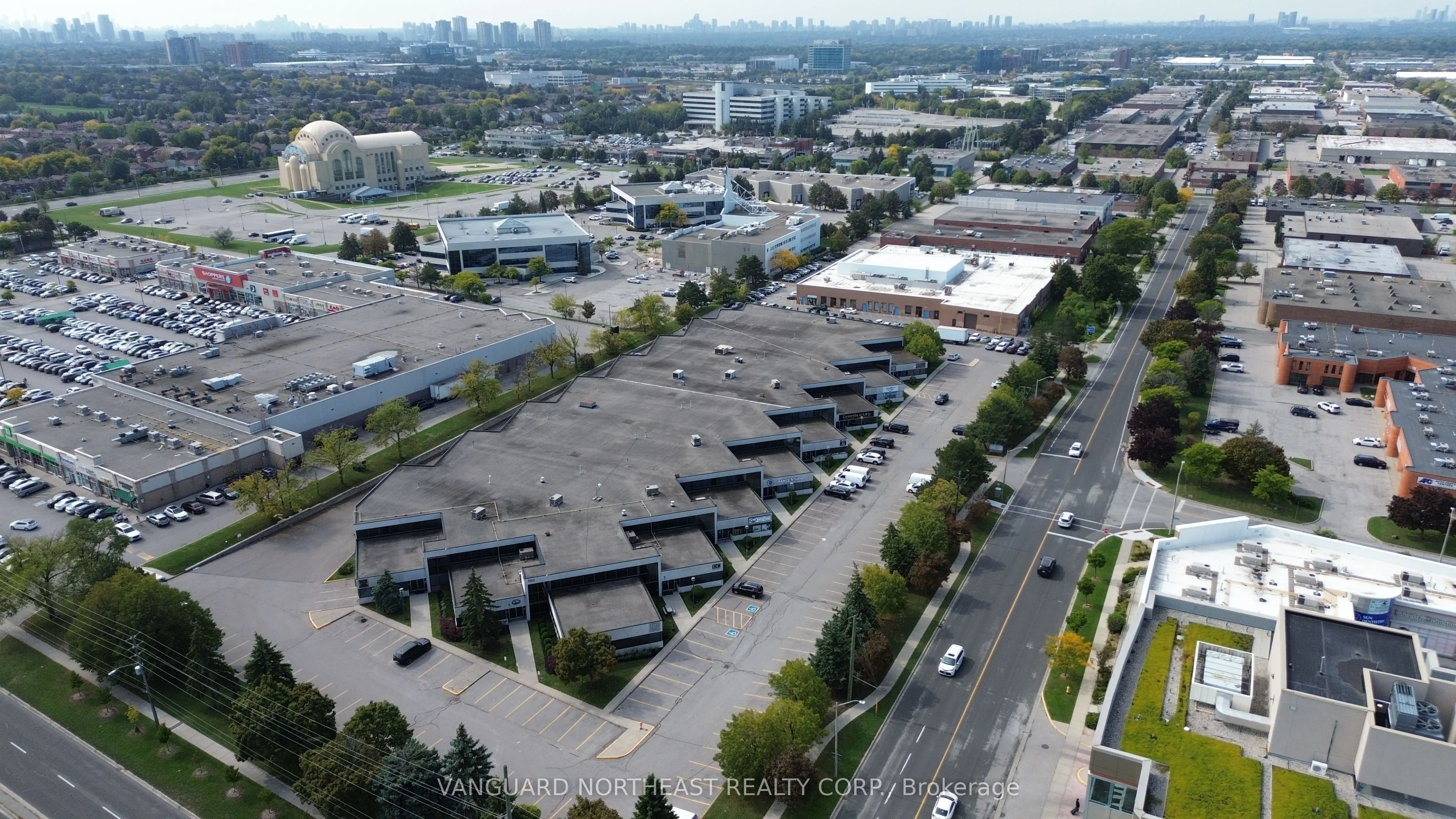 7100 Warden Avenue, #8