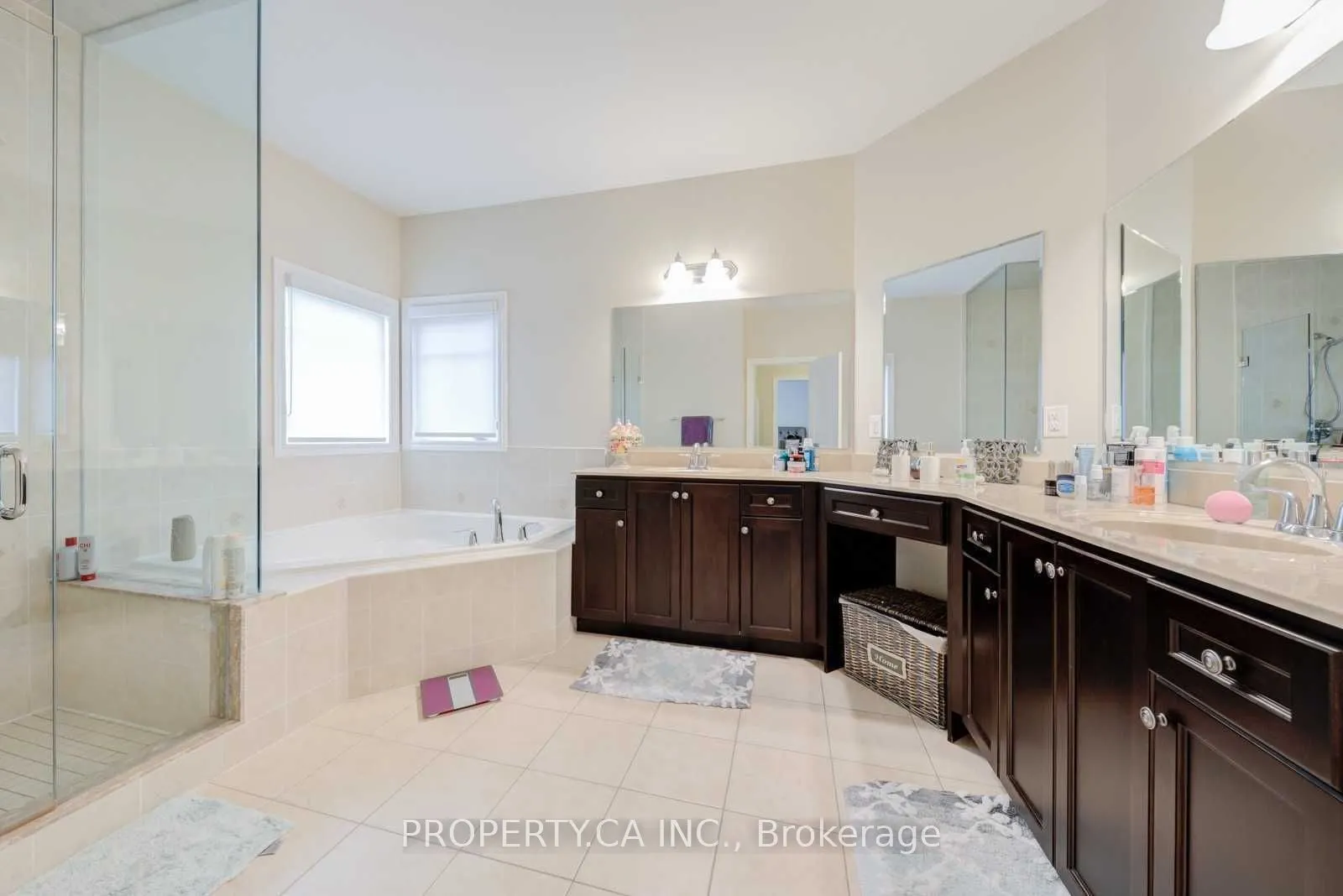 552 Valley Vista Drive