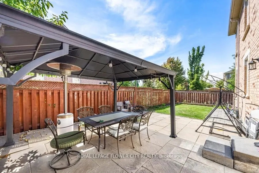 73 Hollywood Hill Circle