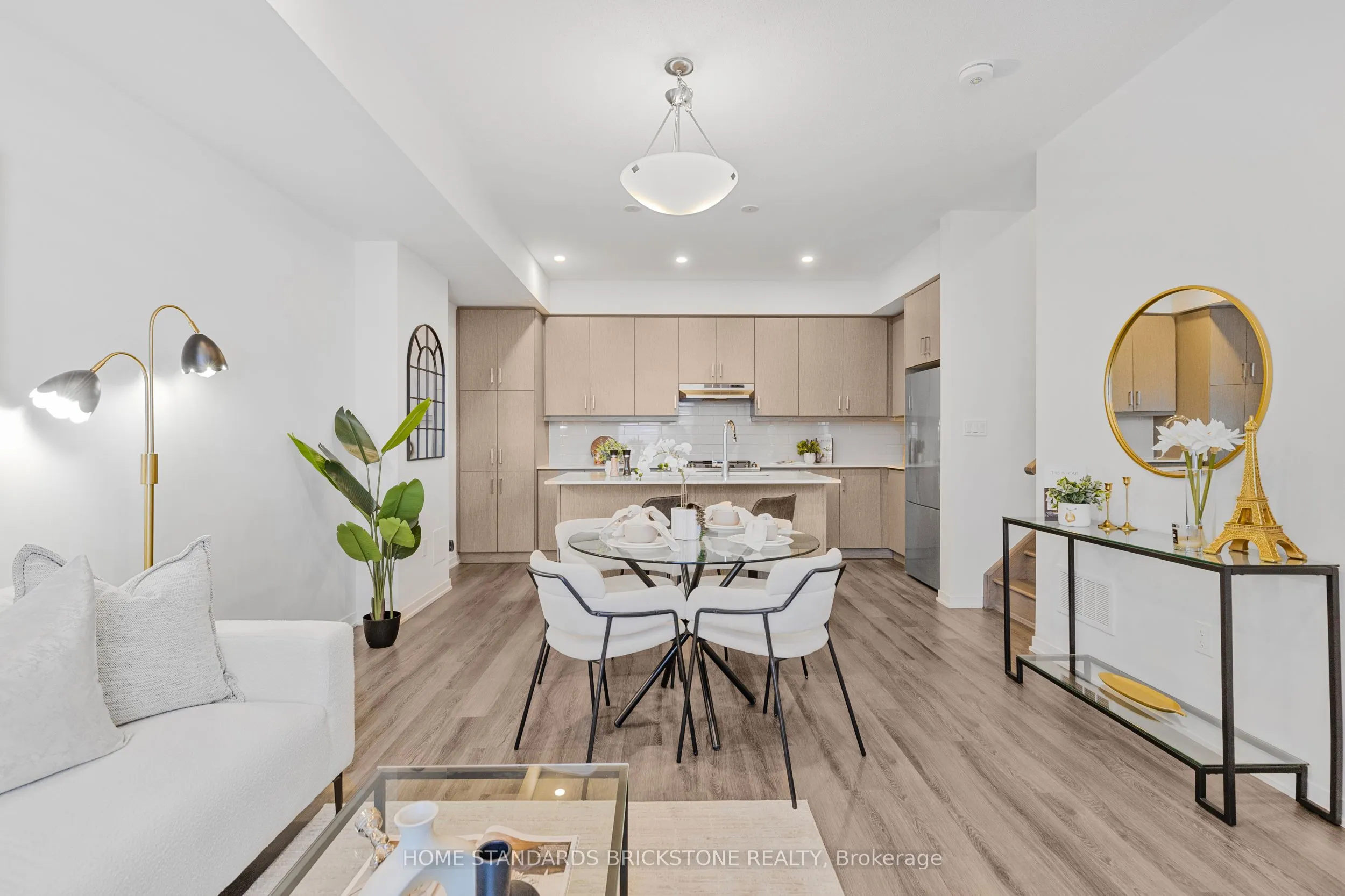 90 Honeycrisp Crescent, #TH 366