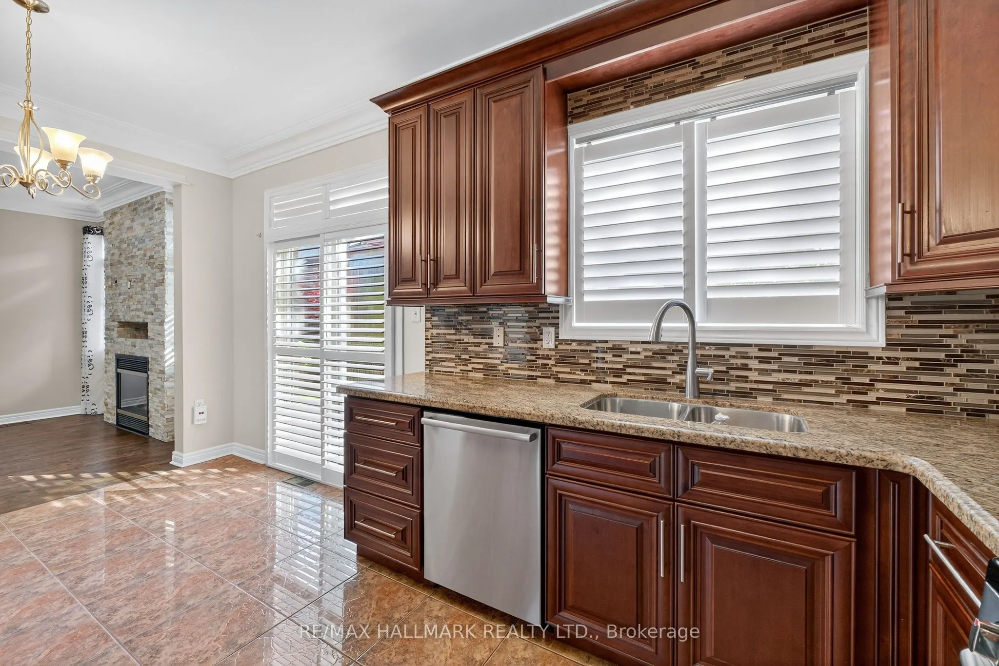 102 Destino Crescent