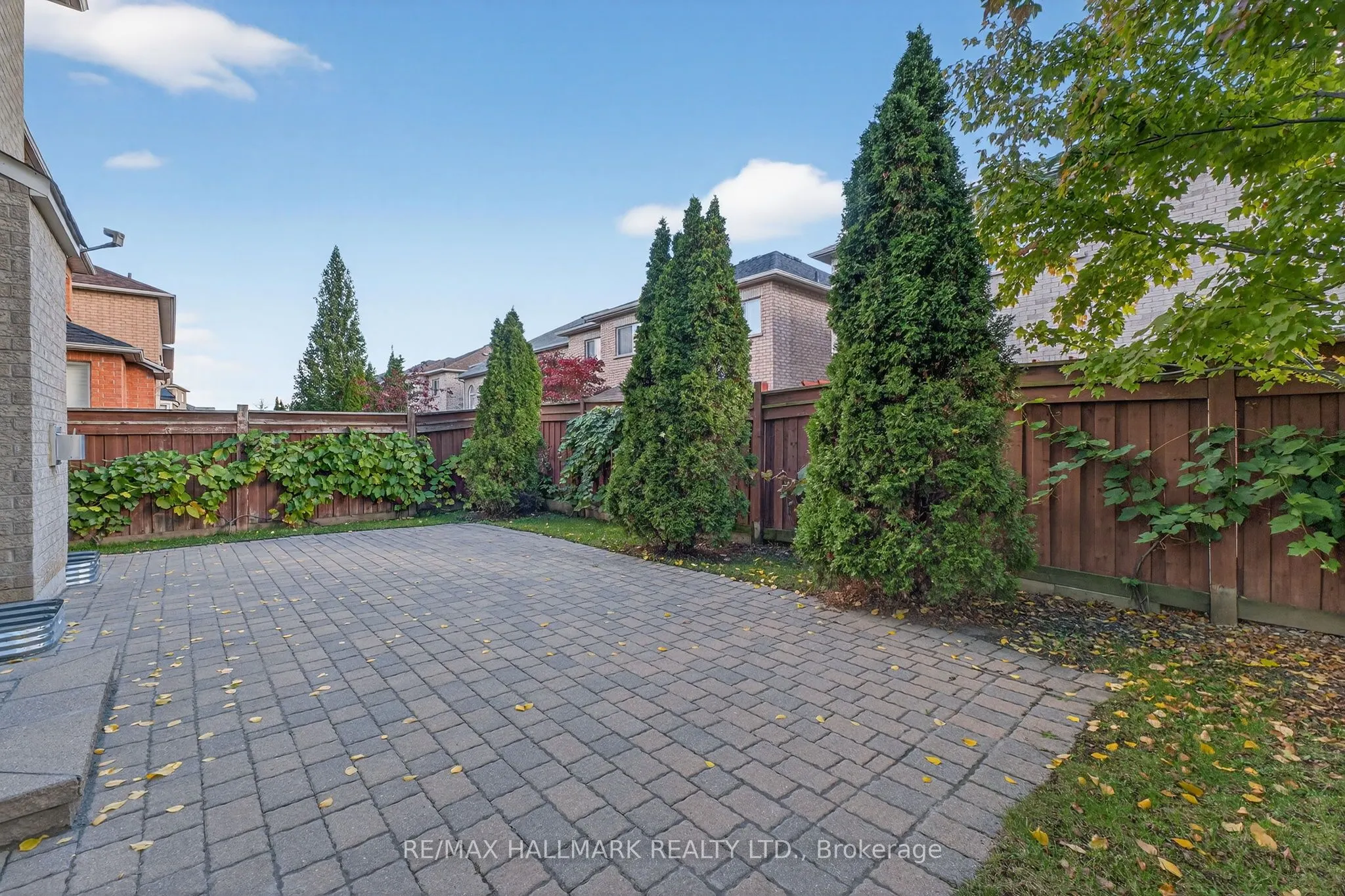 102 Destino Crescent