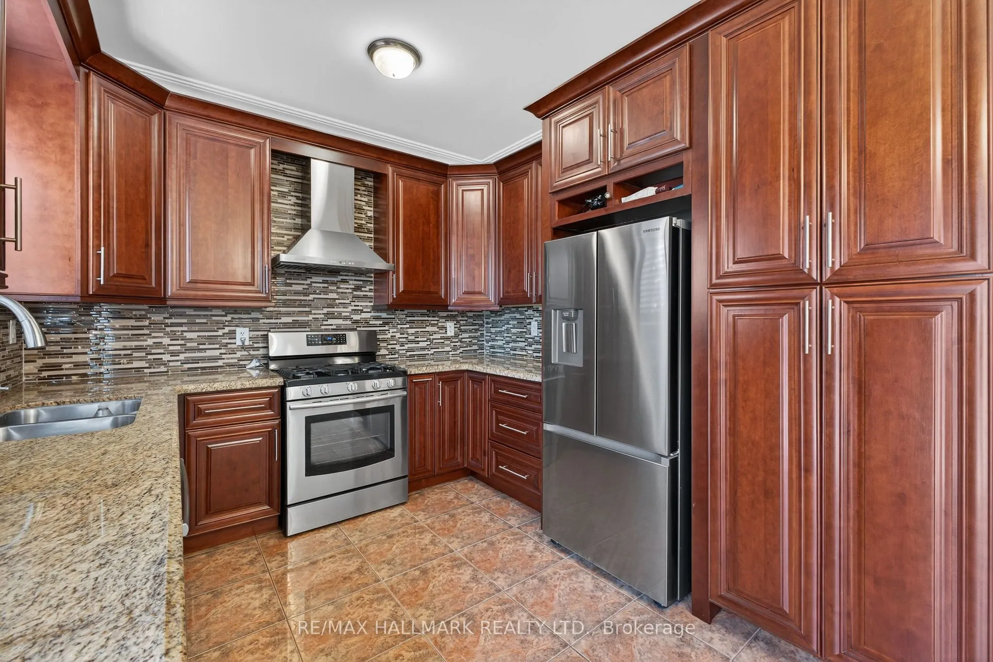 102 Destino Crescent