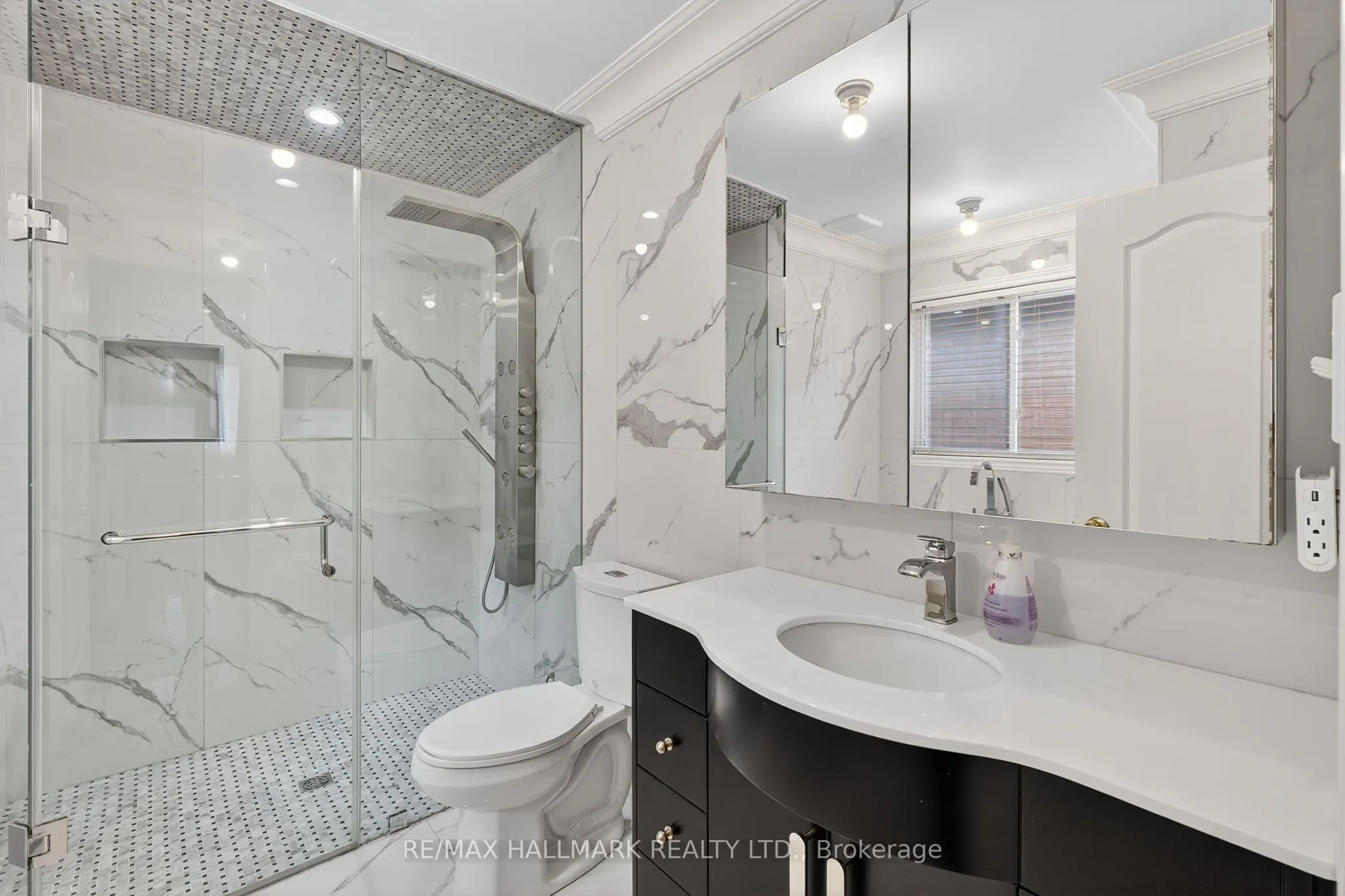 102 Destino Crescent