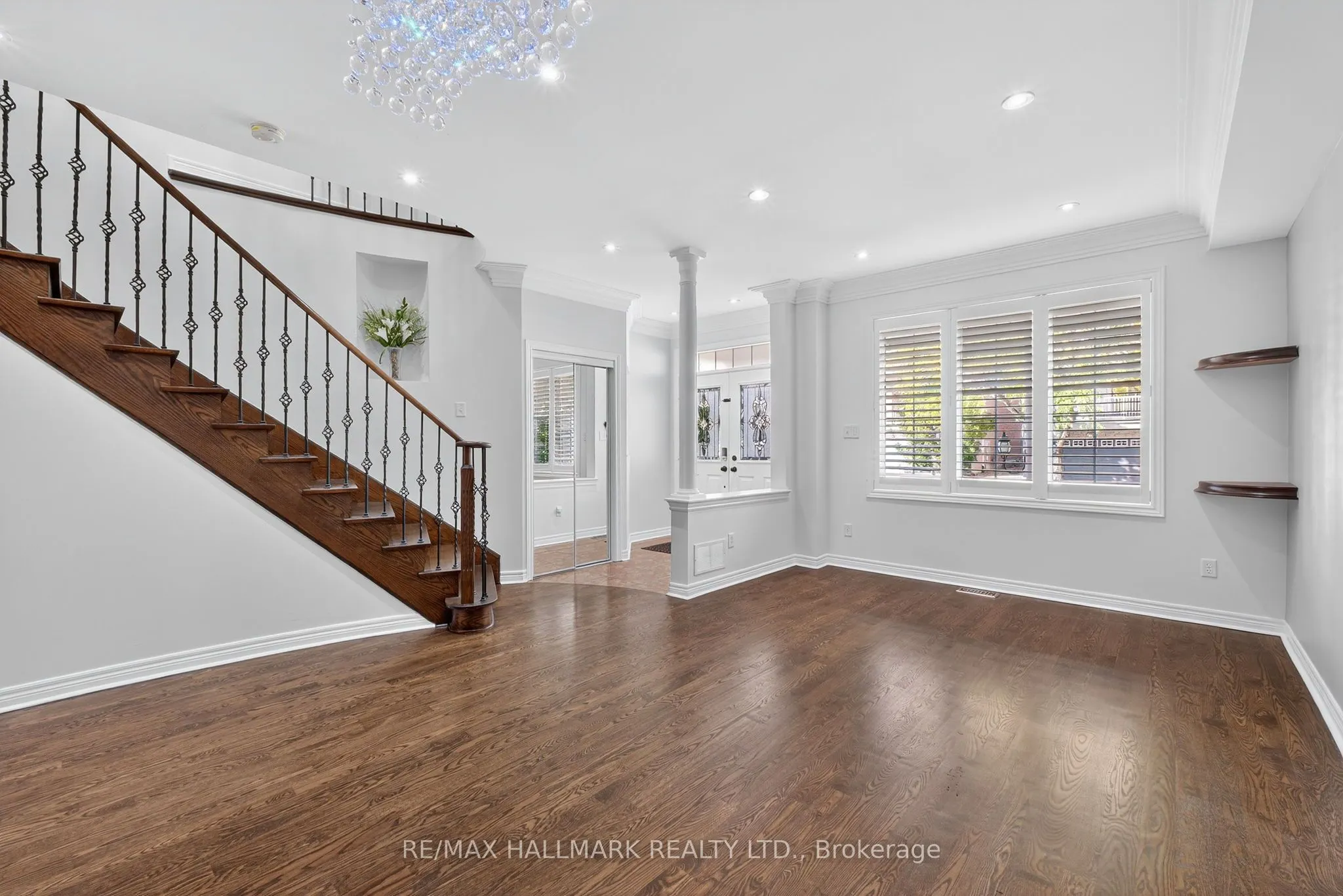 102 Destino Crescent