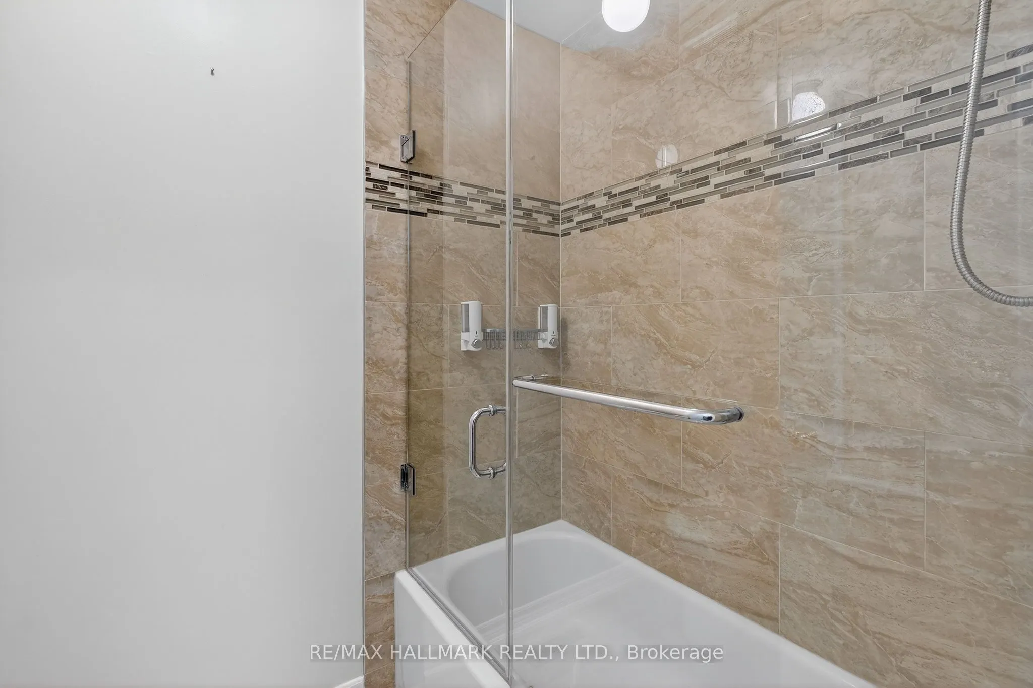 102 Destino Crescent