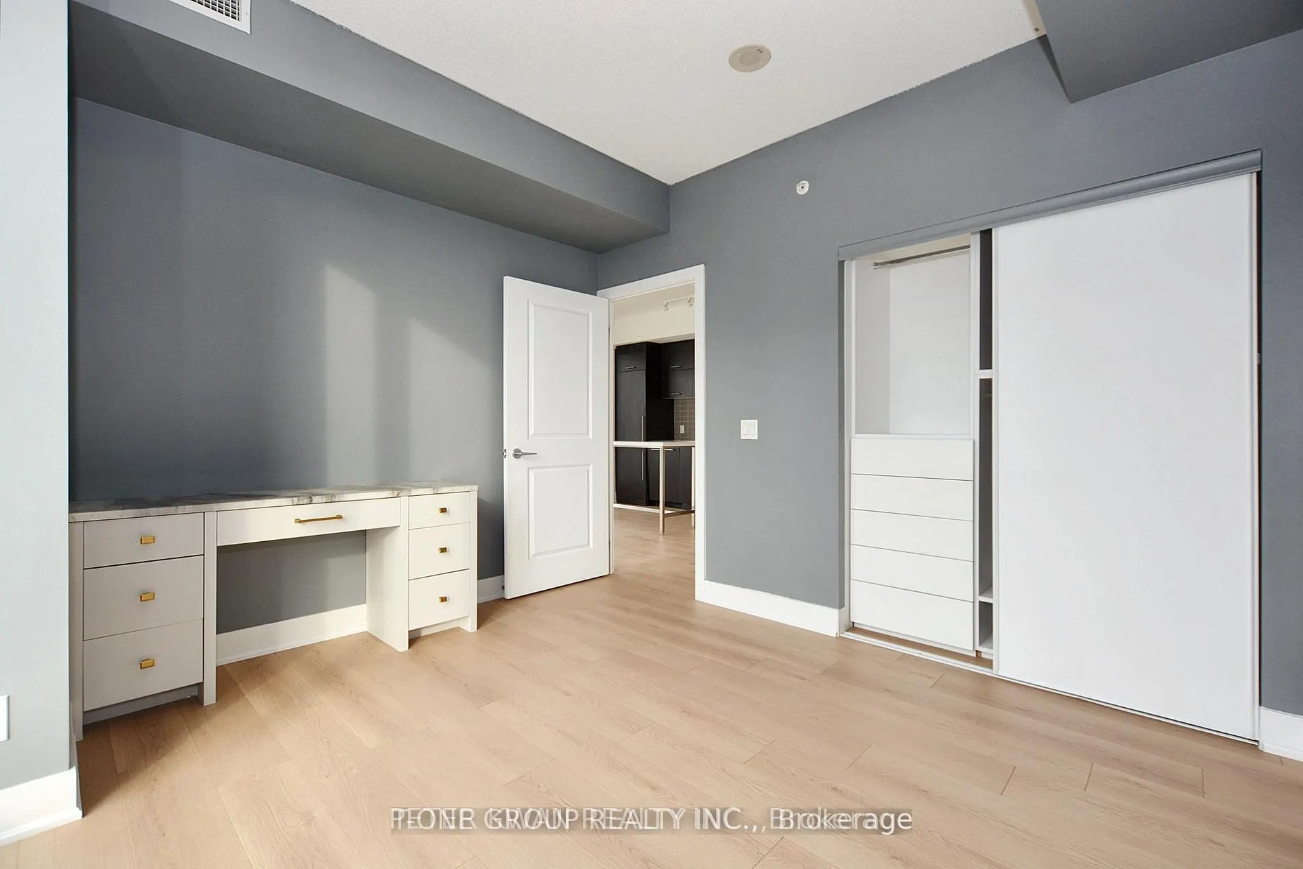 180 Enterprise Boulevard, #1014