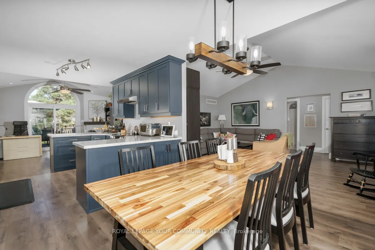 10450 Ravenshoe Road