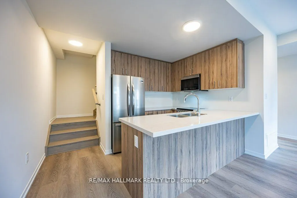 49 Matawin Lane, #94