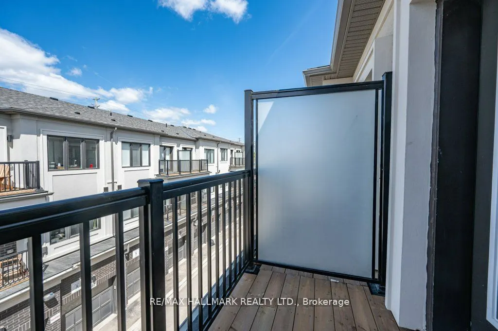 49 Matawin Lane, #94