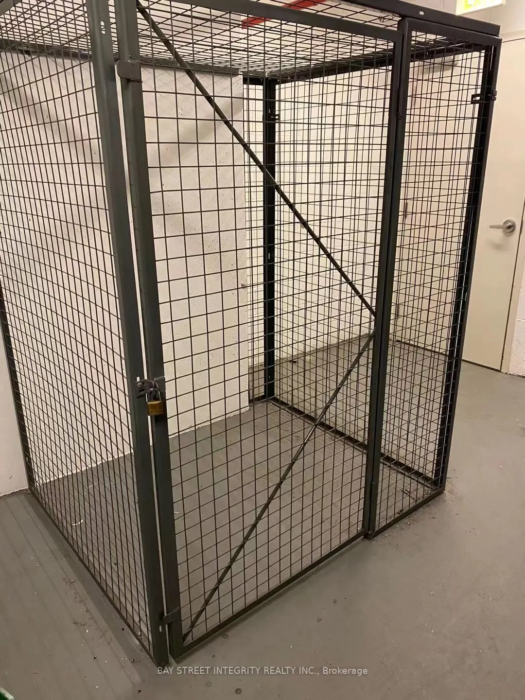 28 Uptown Drive, #329