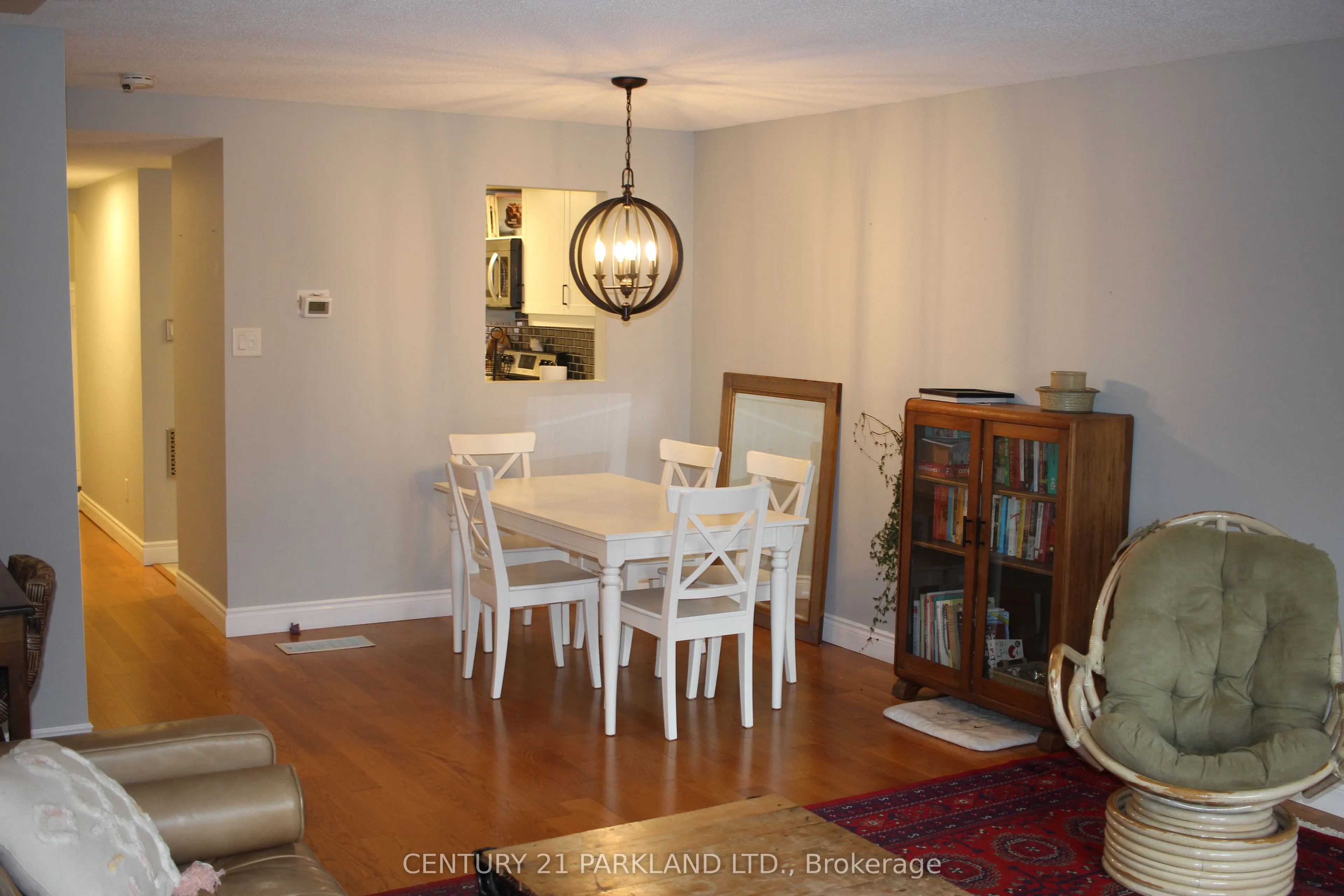 115 Main Street S, #13