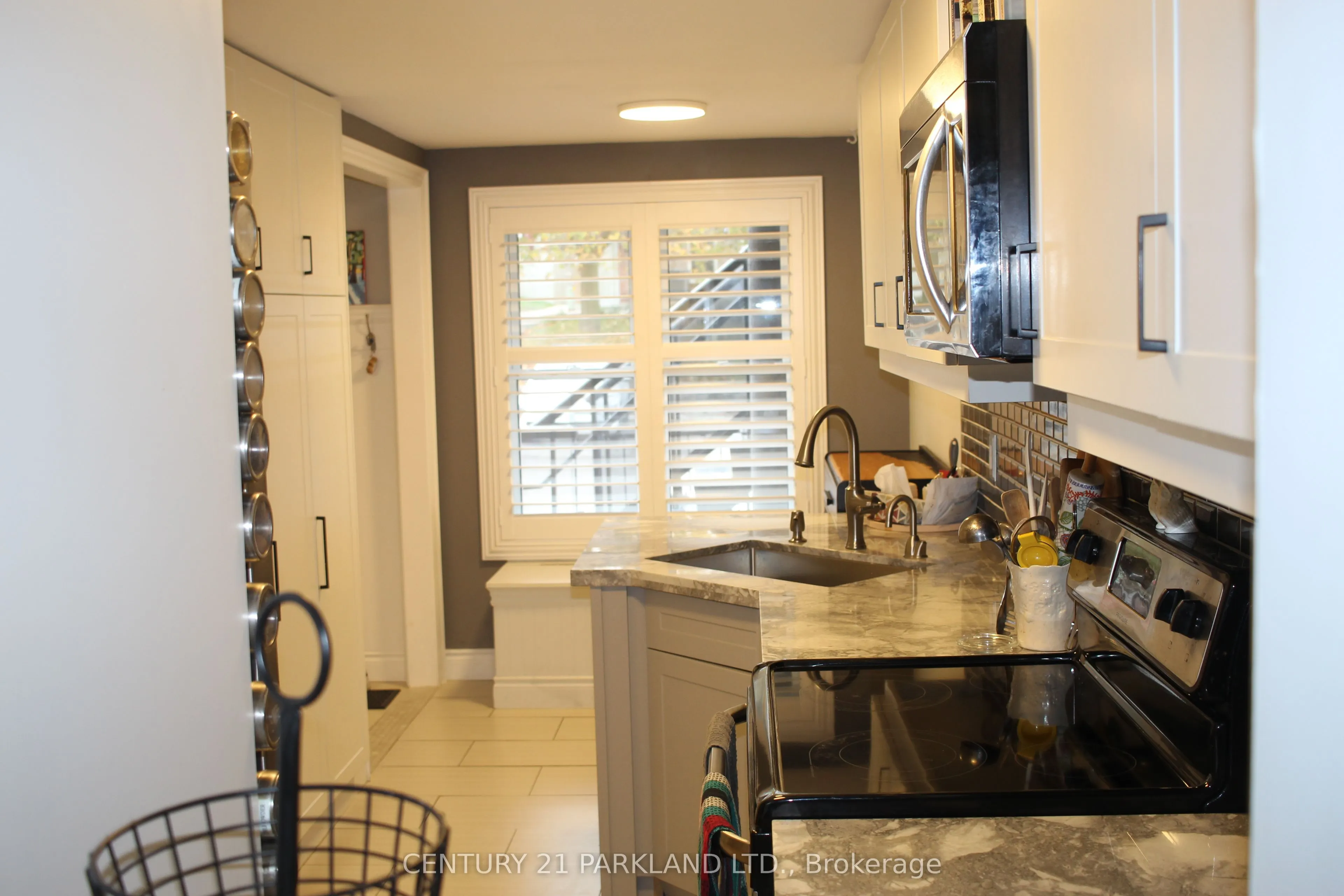 115 Main Street S, #13