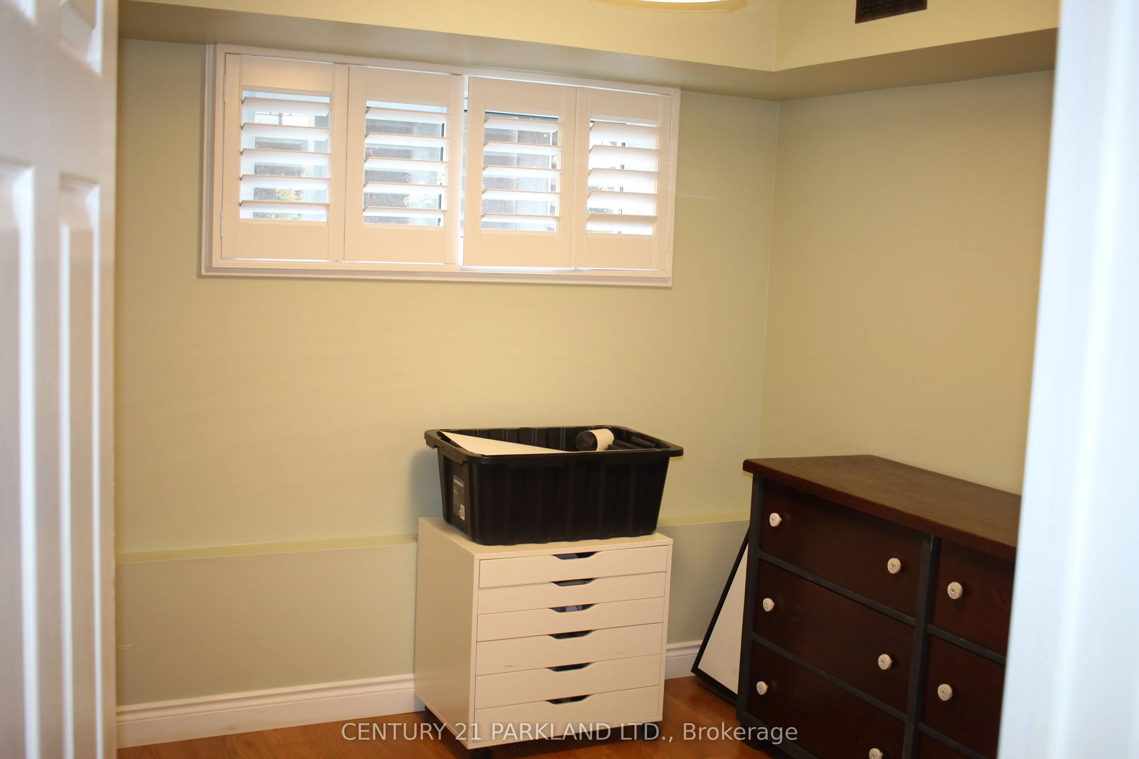 115 Main Street S, #13