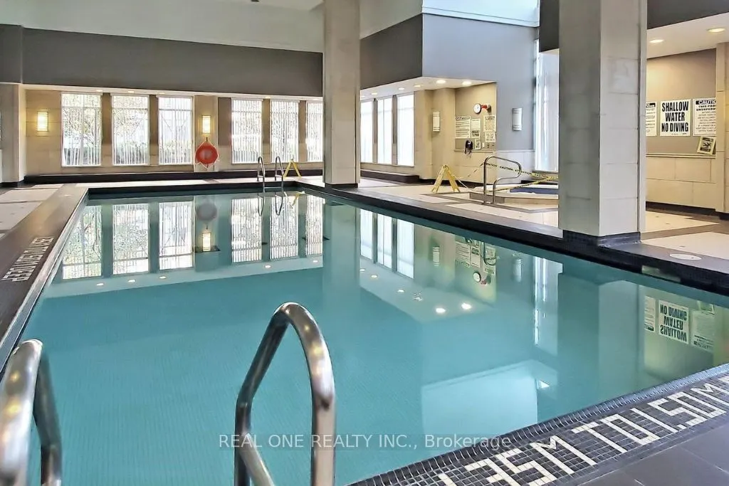 310 Red Maple Road, #1203