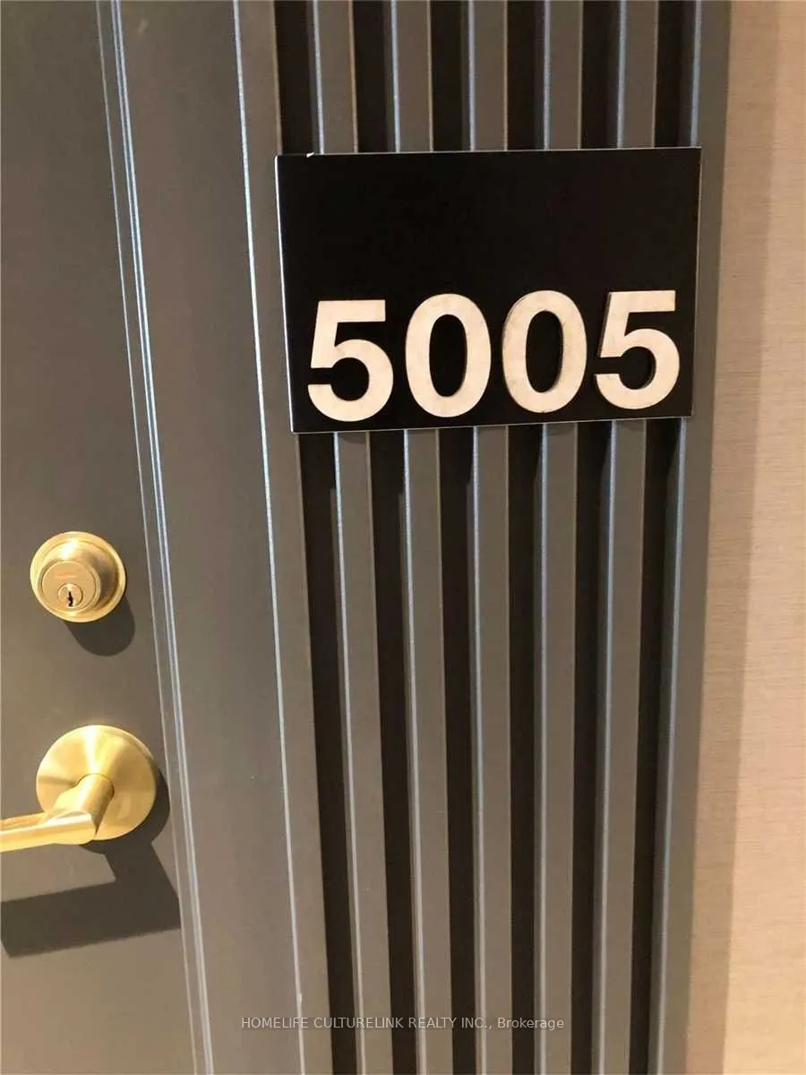 898 Portage Parkway, #5005