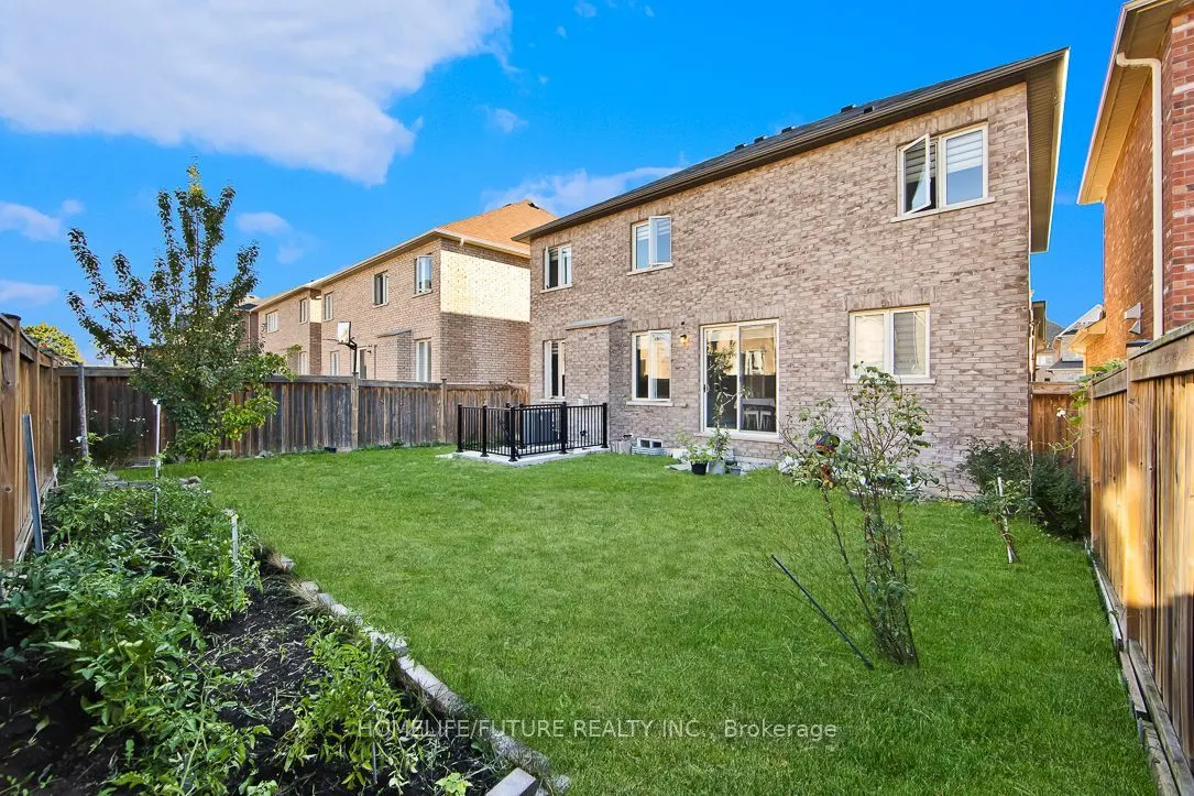 90 Greenspire Avenue, #Bsmt