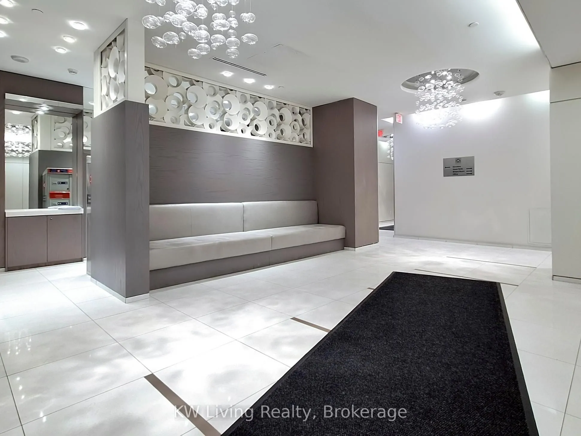 9088 Yonge Street, #509A