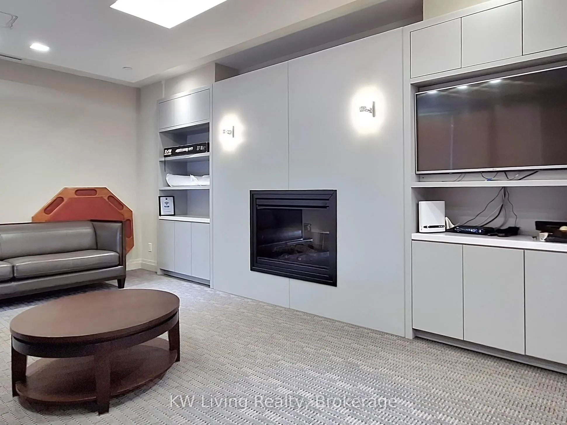 9088 Yonge Street, #509A