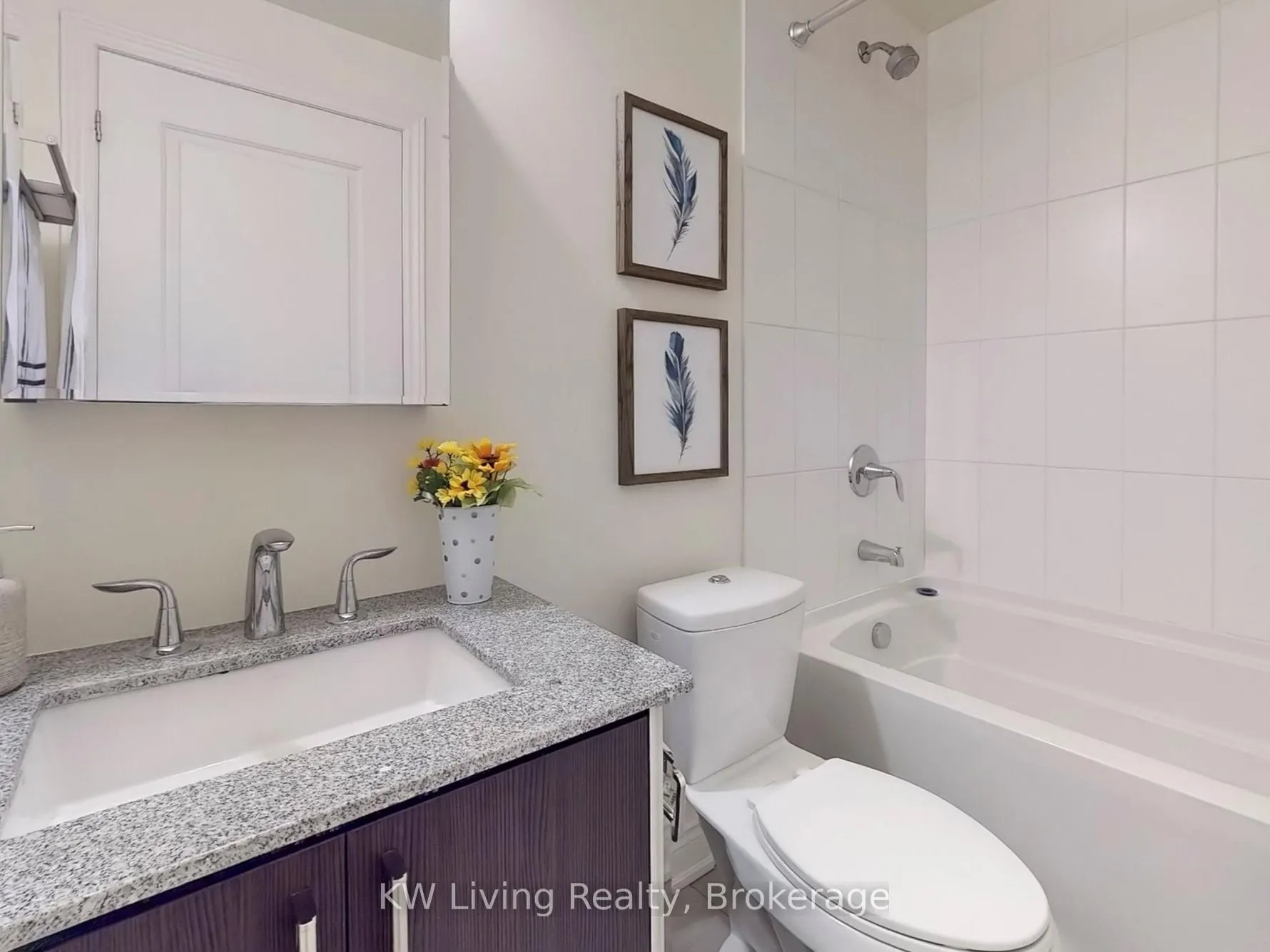 9088 Yonge Street, #509A